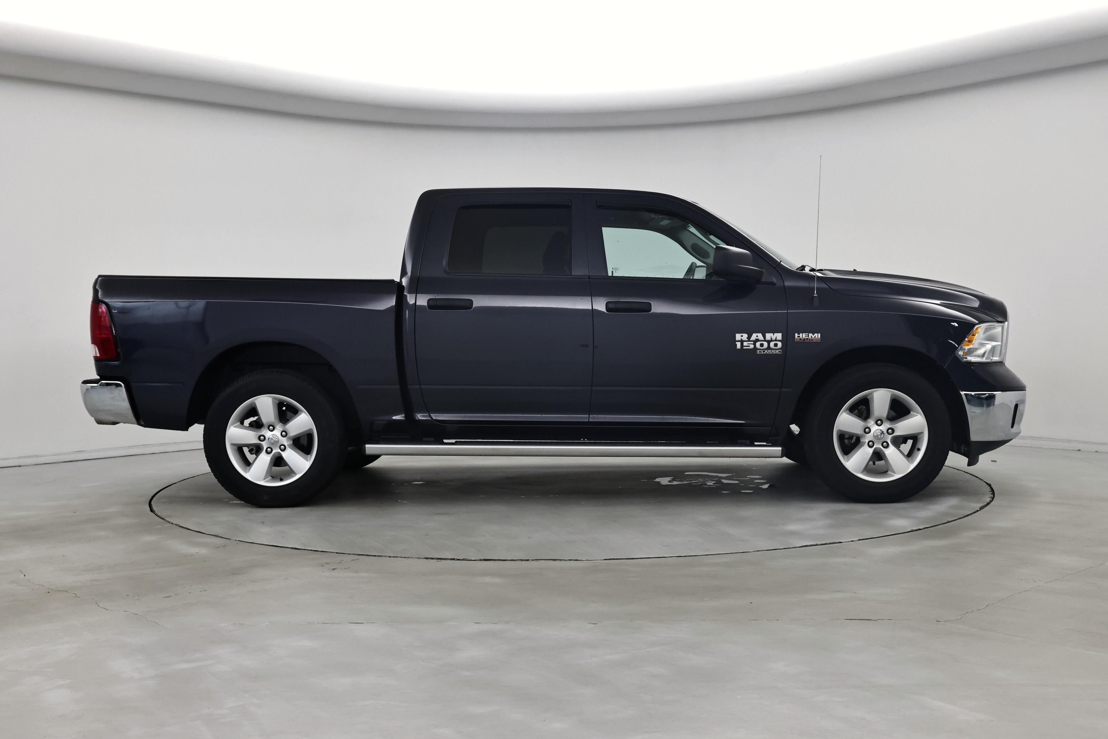 Thumbnail: 2021 RAM 1500 Classic - 7