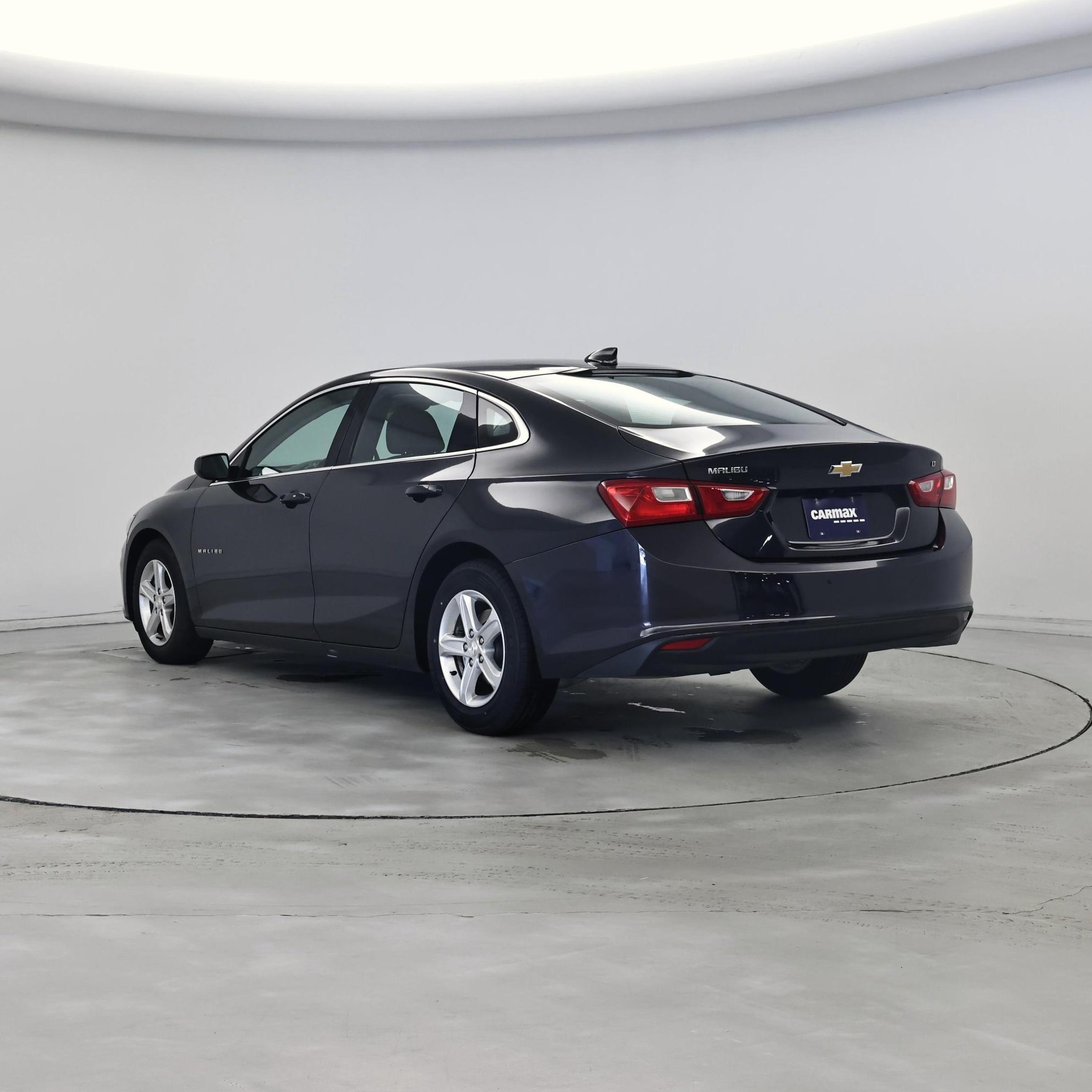Thumbnail: 2023 Chevrolet Malibu - 2