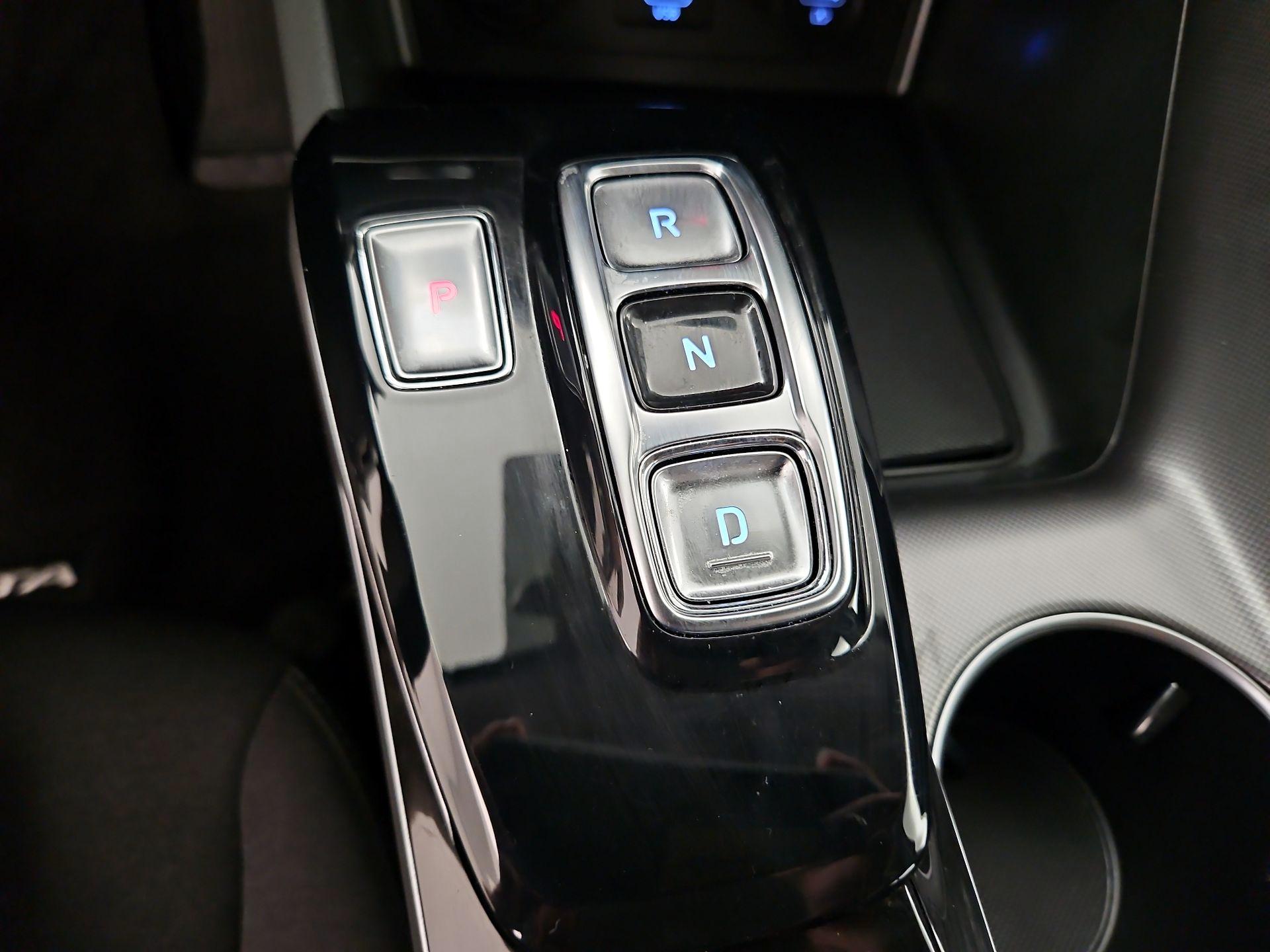 Thumbnail: 2023 Hyundai Sonata - 18