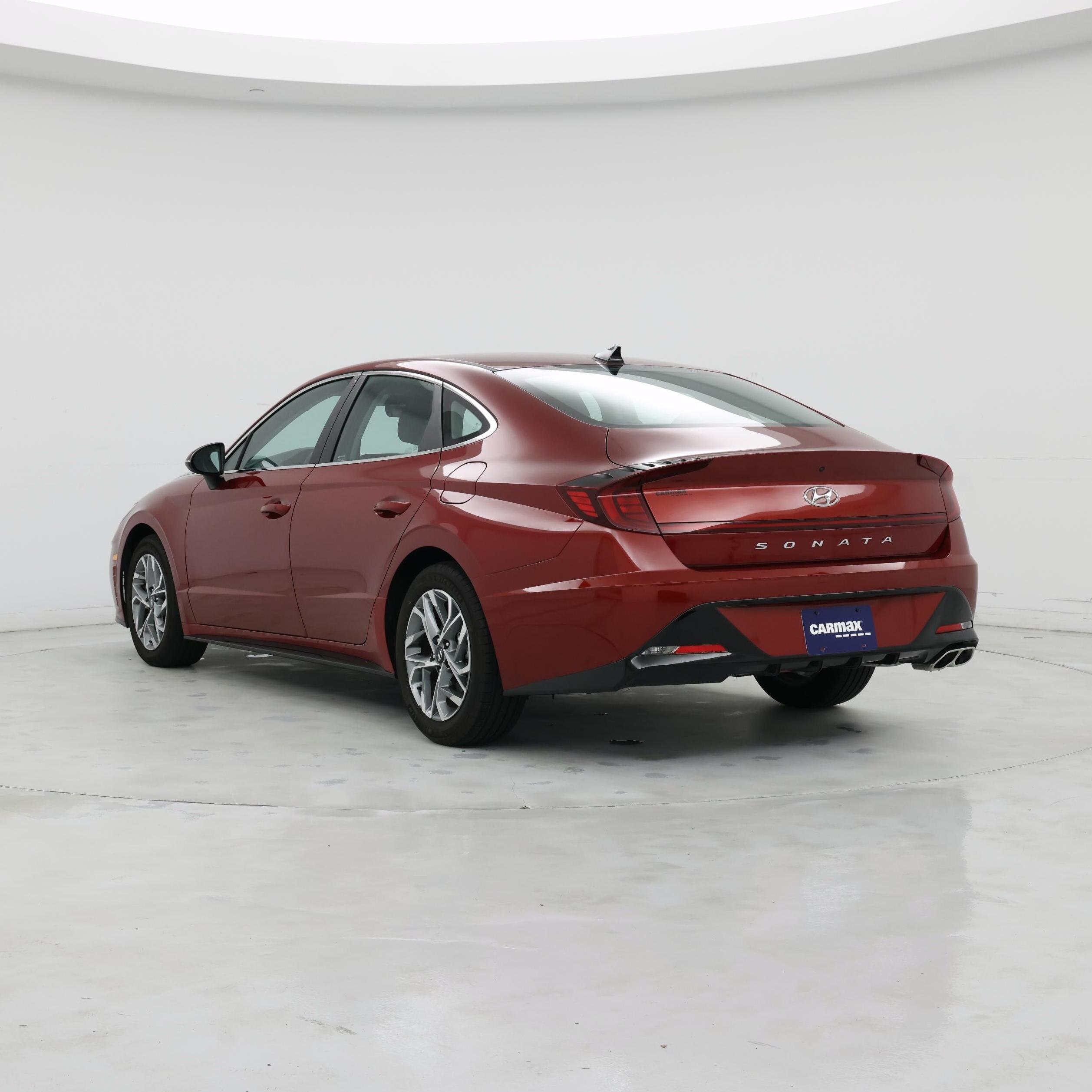 Thumbnail: 2023 Hyundai Sonata - 2