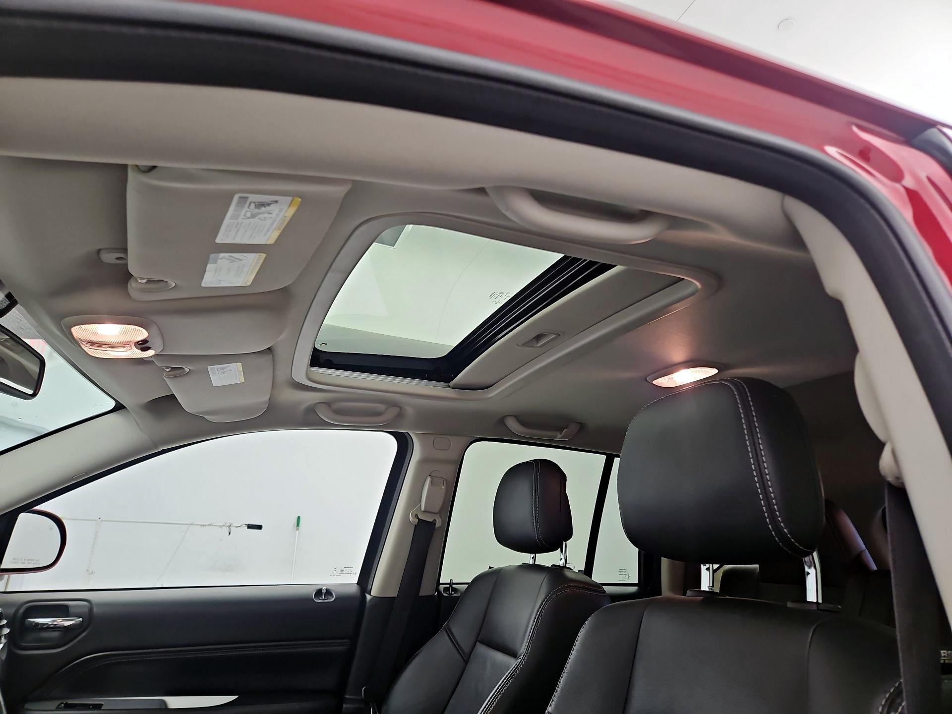 Thumbnail: 2016 Jeep Compass - 19