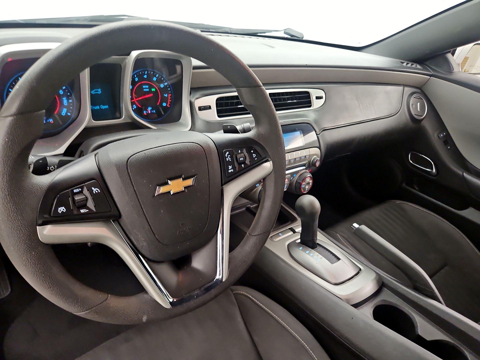 Thumbnail: 2015 Chevrolet Camaro - 9