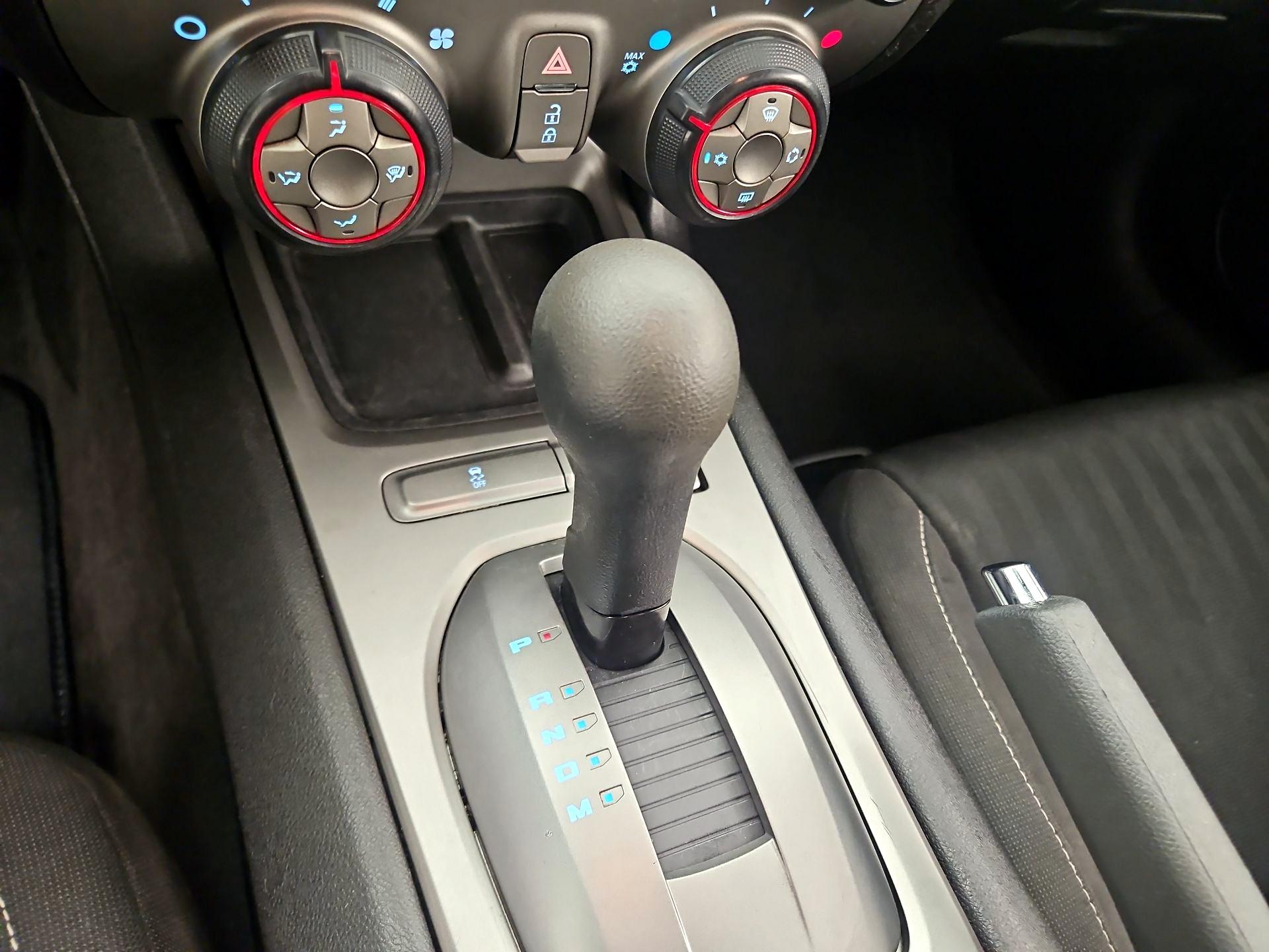 Thumbnail: 2015 Chevrolet Camaro - 15