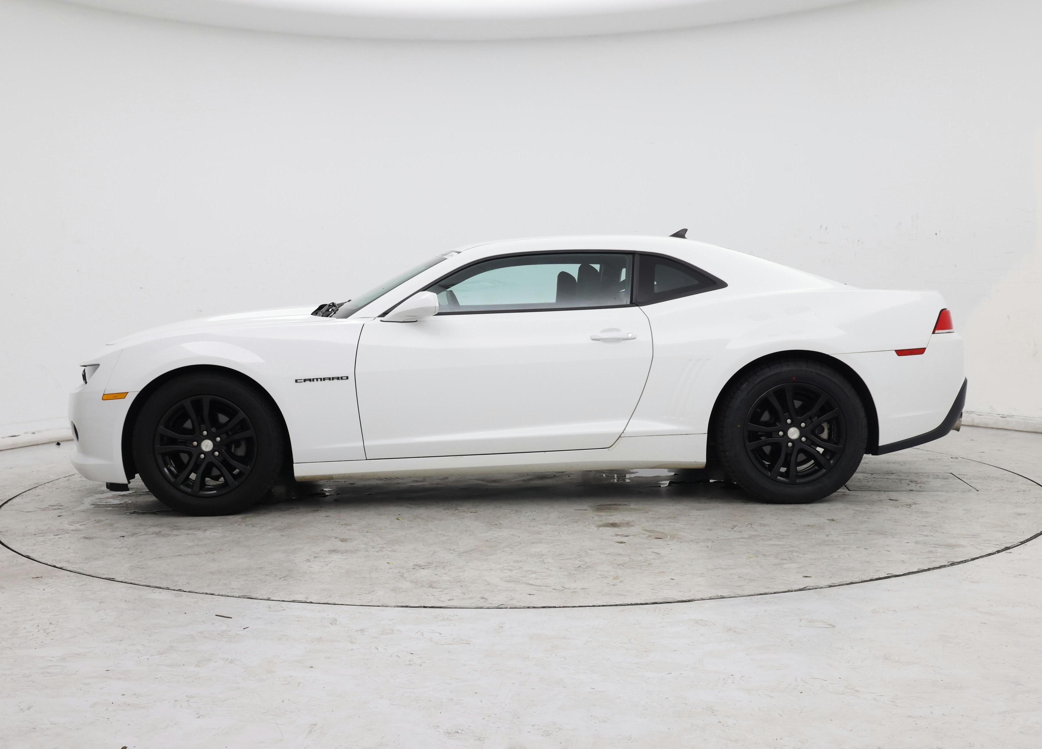 Thumbnail: 2015 Chevrolet Camaro - 3