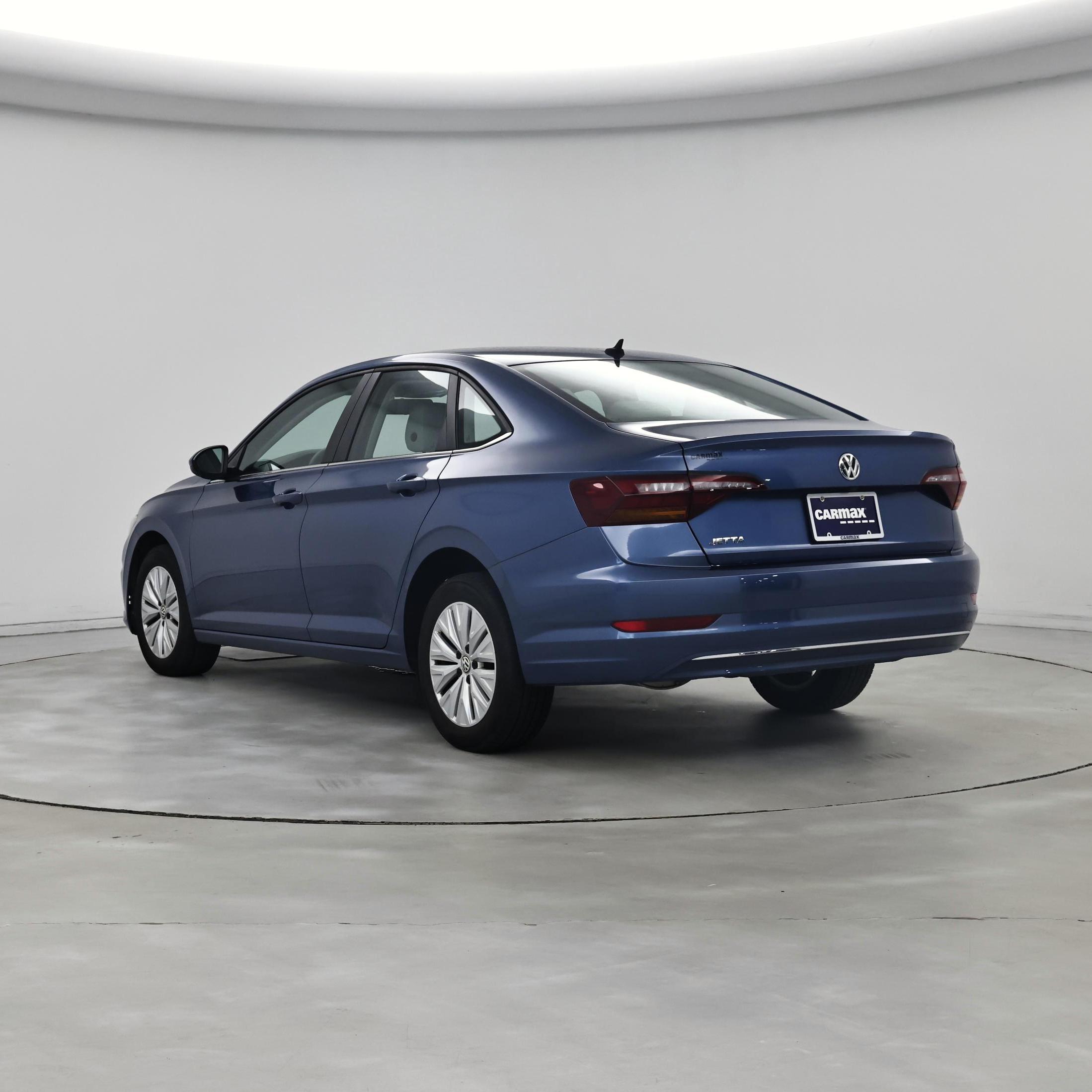 Thumbnail: 2019 Volkswagen Jetta - 2