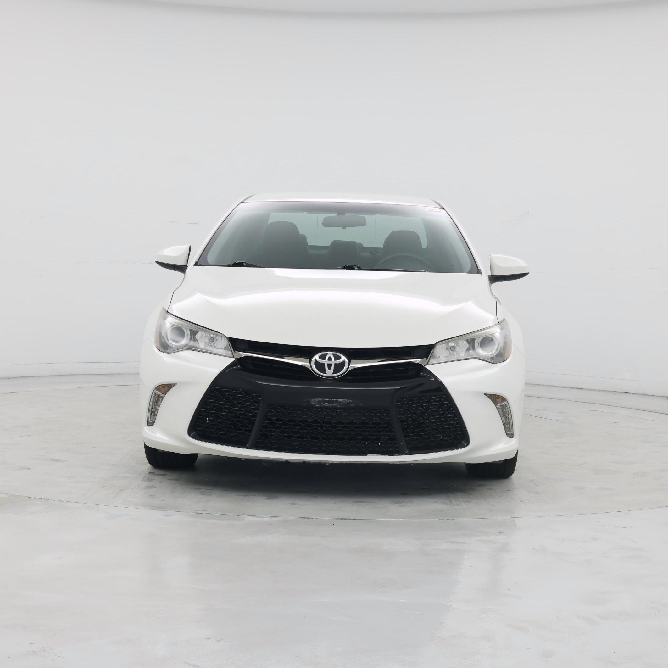 Thumbnail: 2015 Toyota Camry - 5