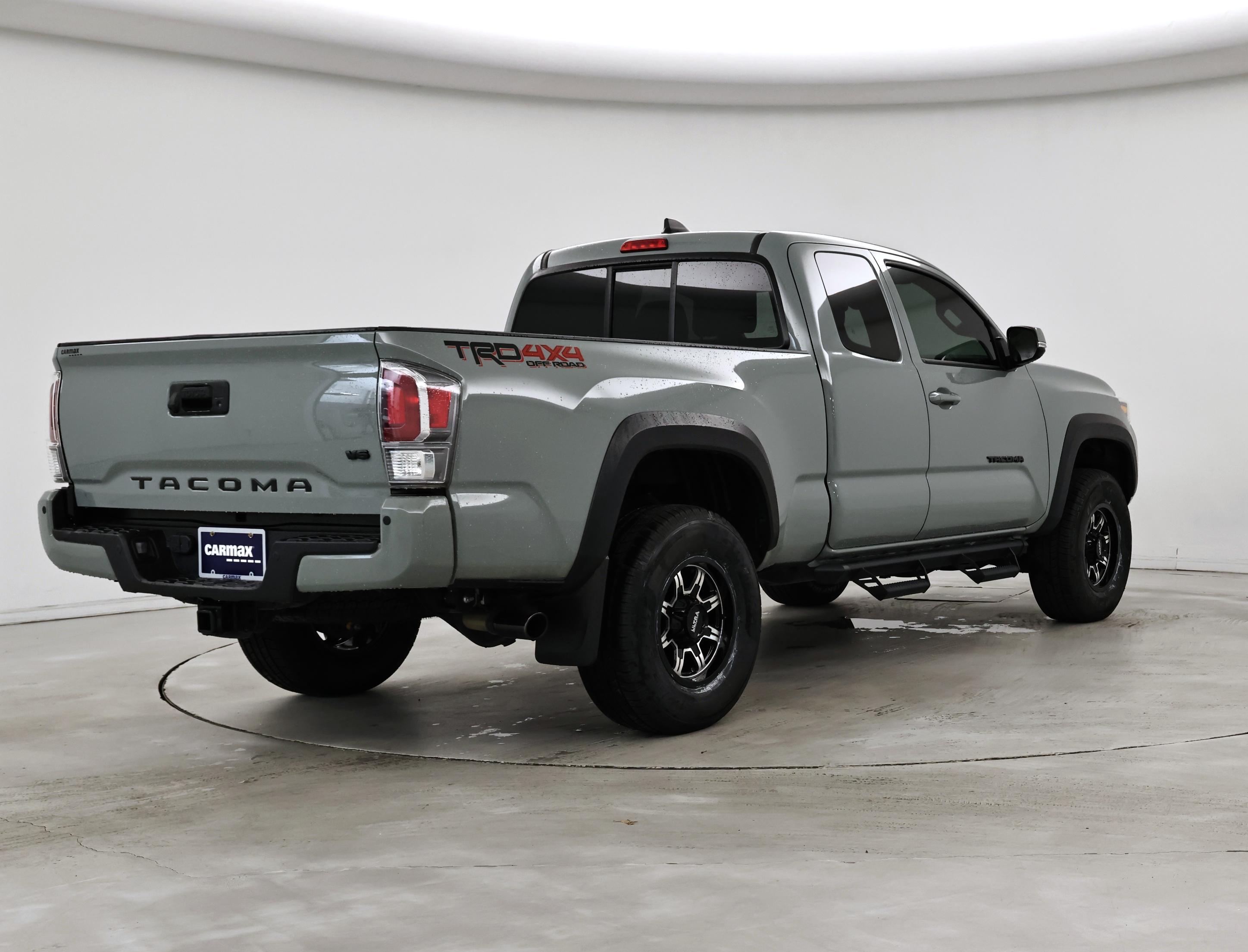 Thumbnail: 2023 Toyota Tacoma - 8