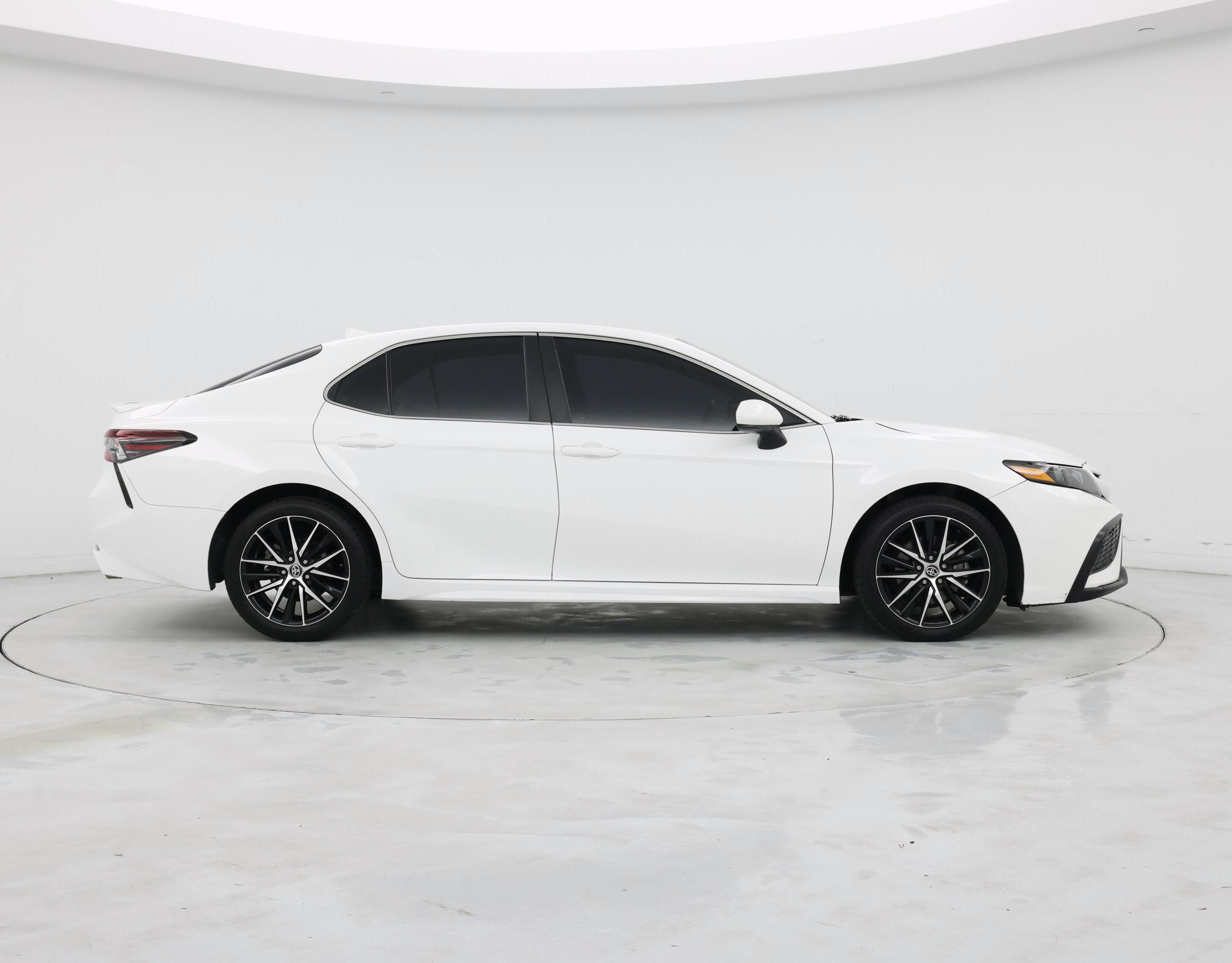 Thumbnail: 2021 Toyota Camry - 7