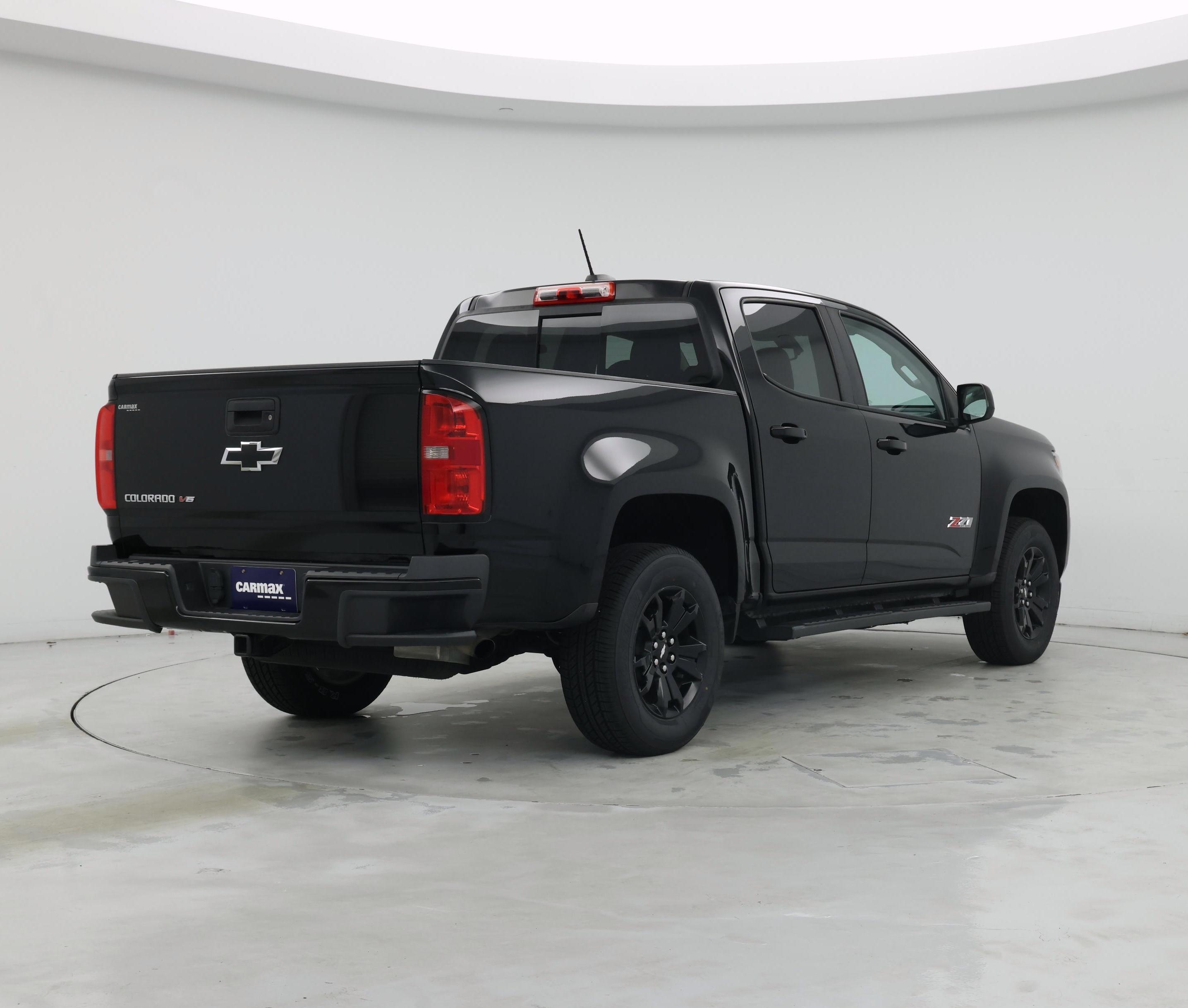 Thumbnail: 2017 Chevrolet Colorado - 8