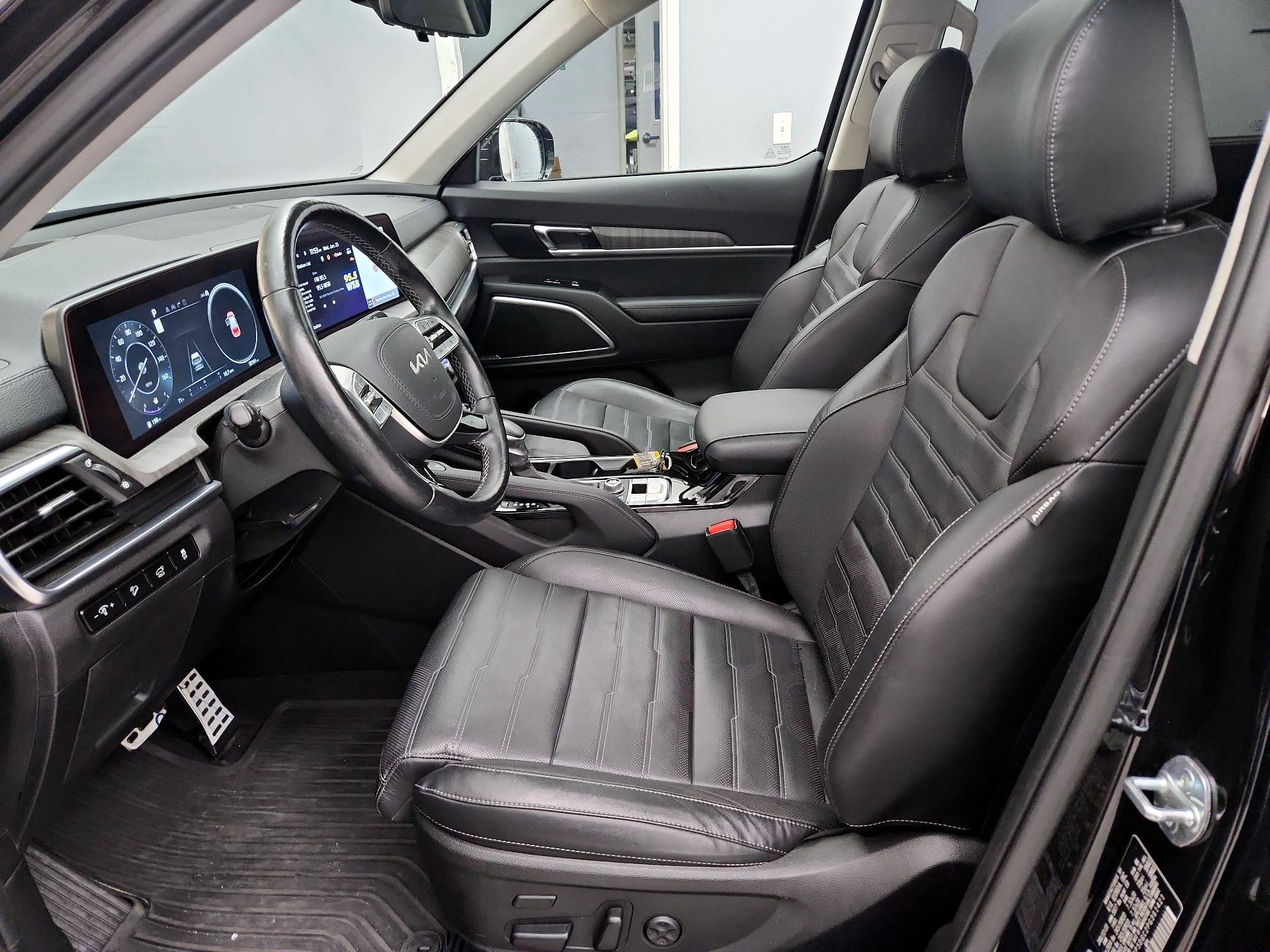 Thumbnail: 2023 Kia Telluride - 11