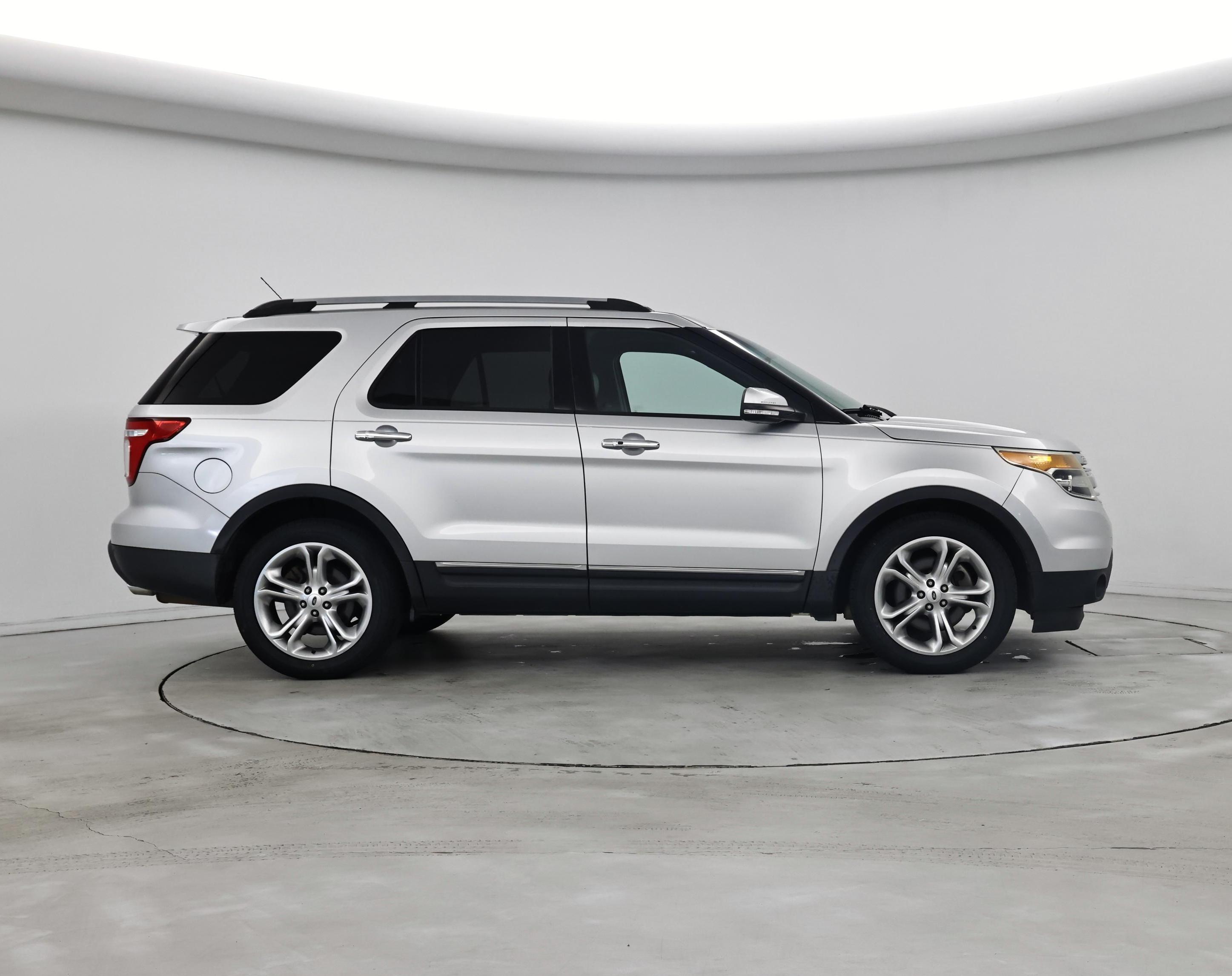 Thumbnail: 2015 Ford Explorer - 7
