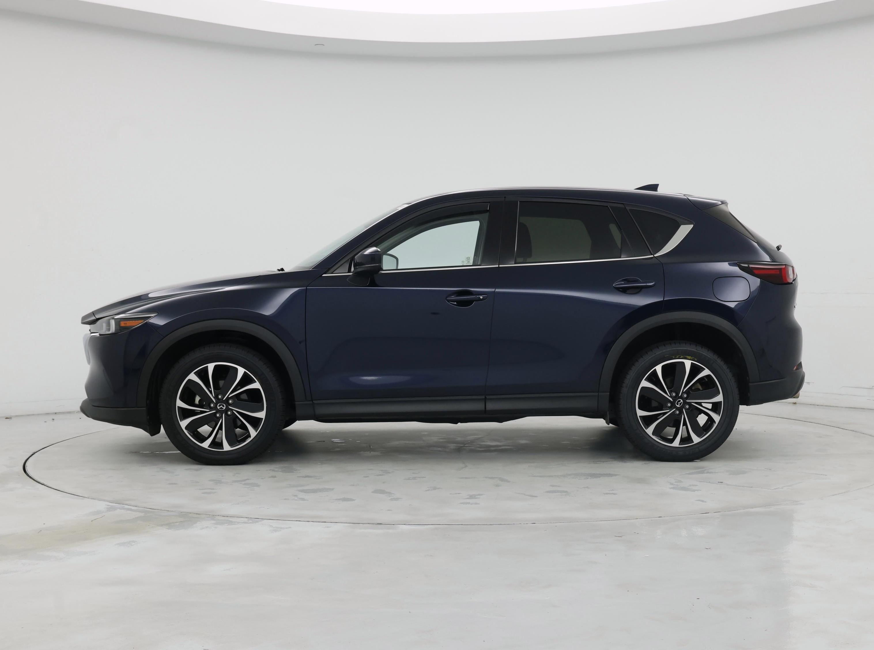 Thumbnail: 2022 Mazda CX-5 - 3