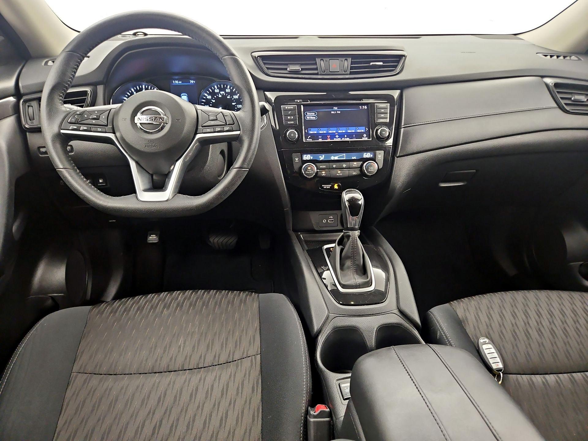 Thumbnail: 2019 Nissan Rogue - 9