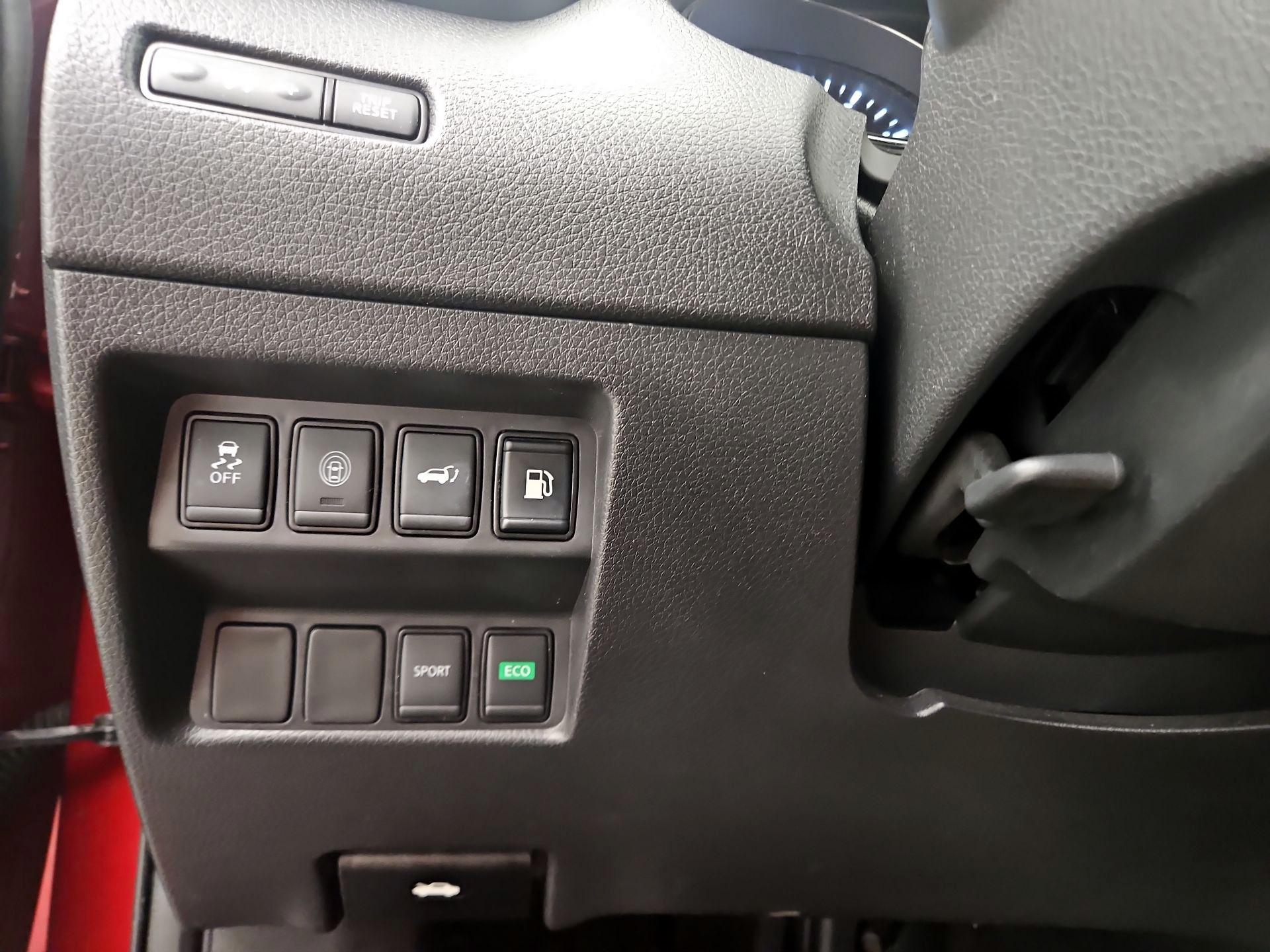 Thumbnail: 2019 Nissan Rogue - 13