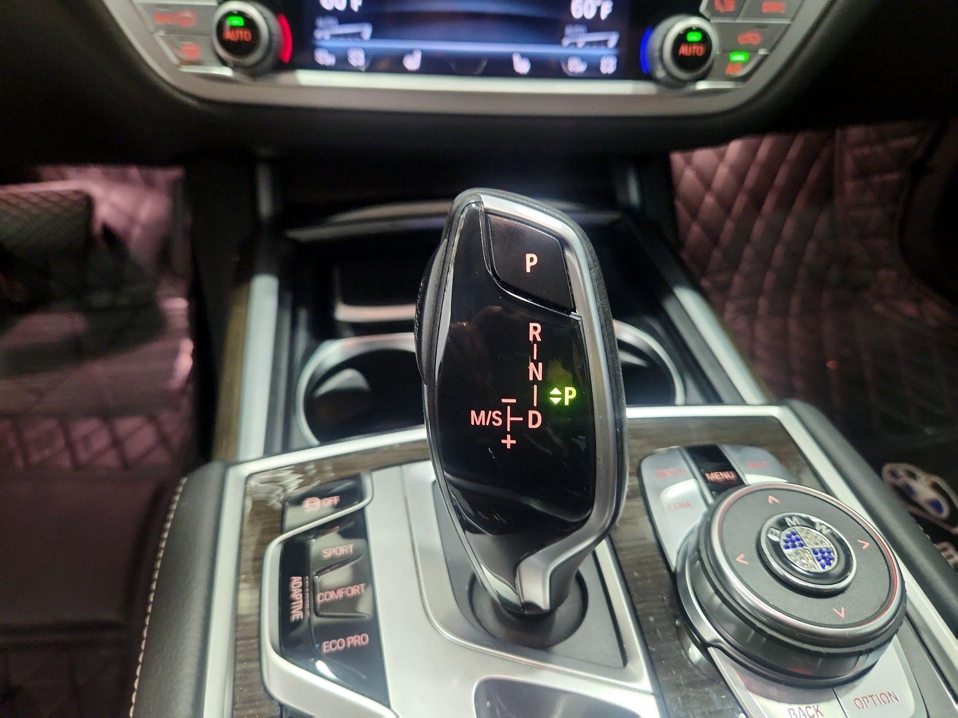 Thumbnail: 2019 BMW 7 Series - 17