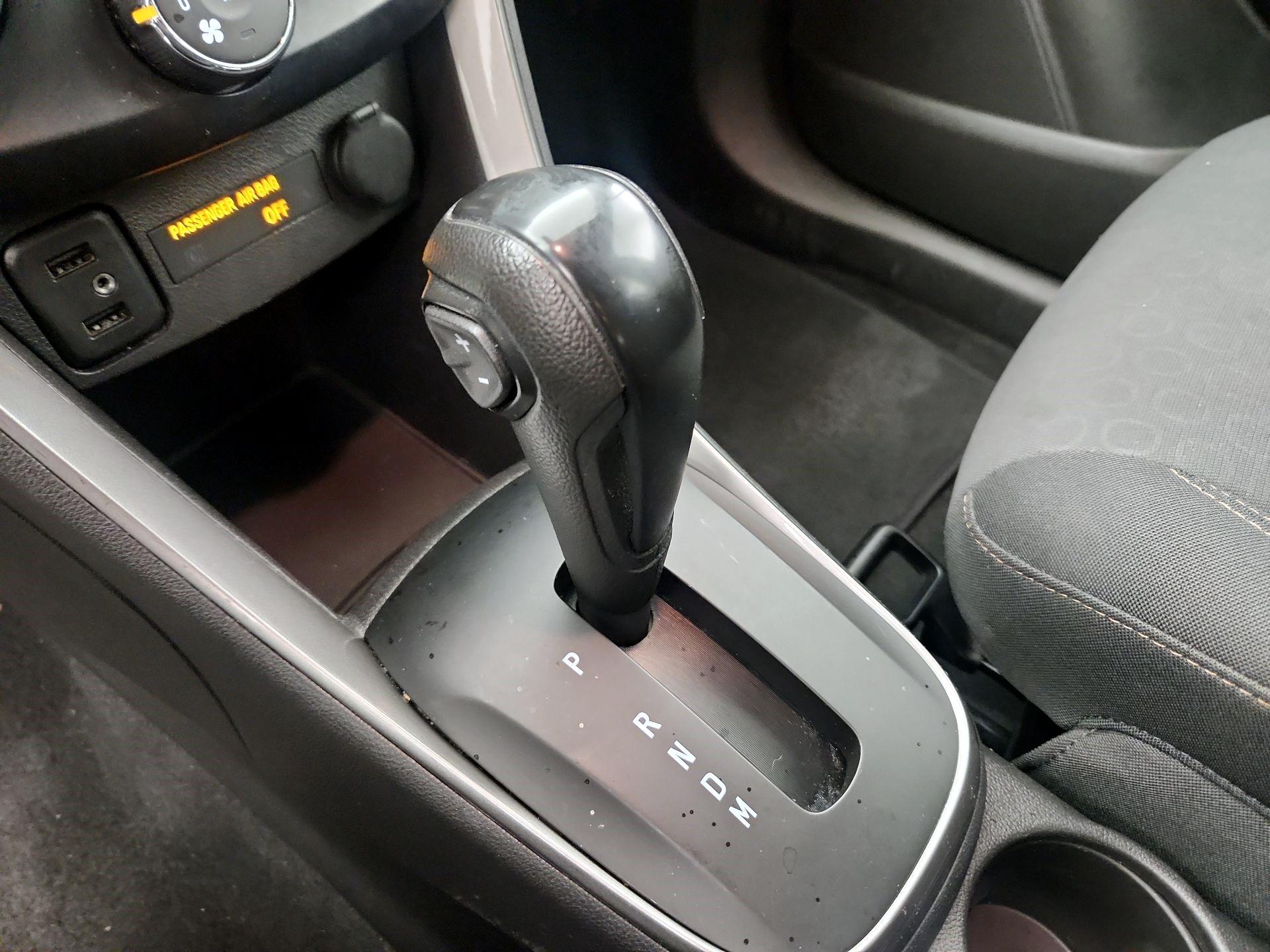 Thumbnail: 2019 Chevrolet Trax - 17