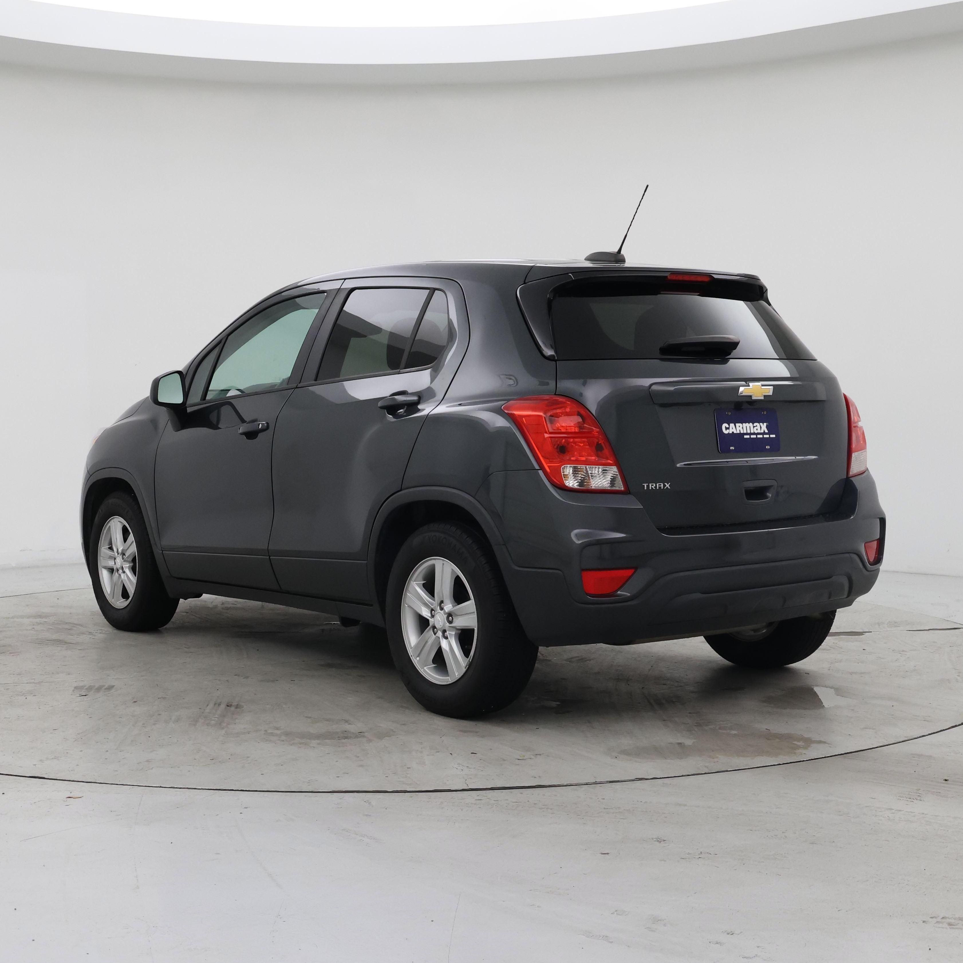 Thumbnail: 2019 Chevrolet Trax - 2