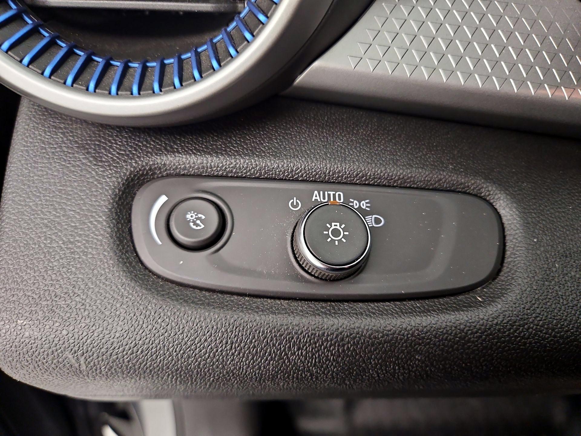 Thumbnail: 2024 Chevrolet Trax - 13