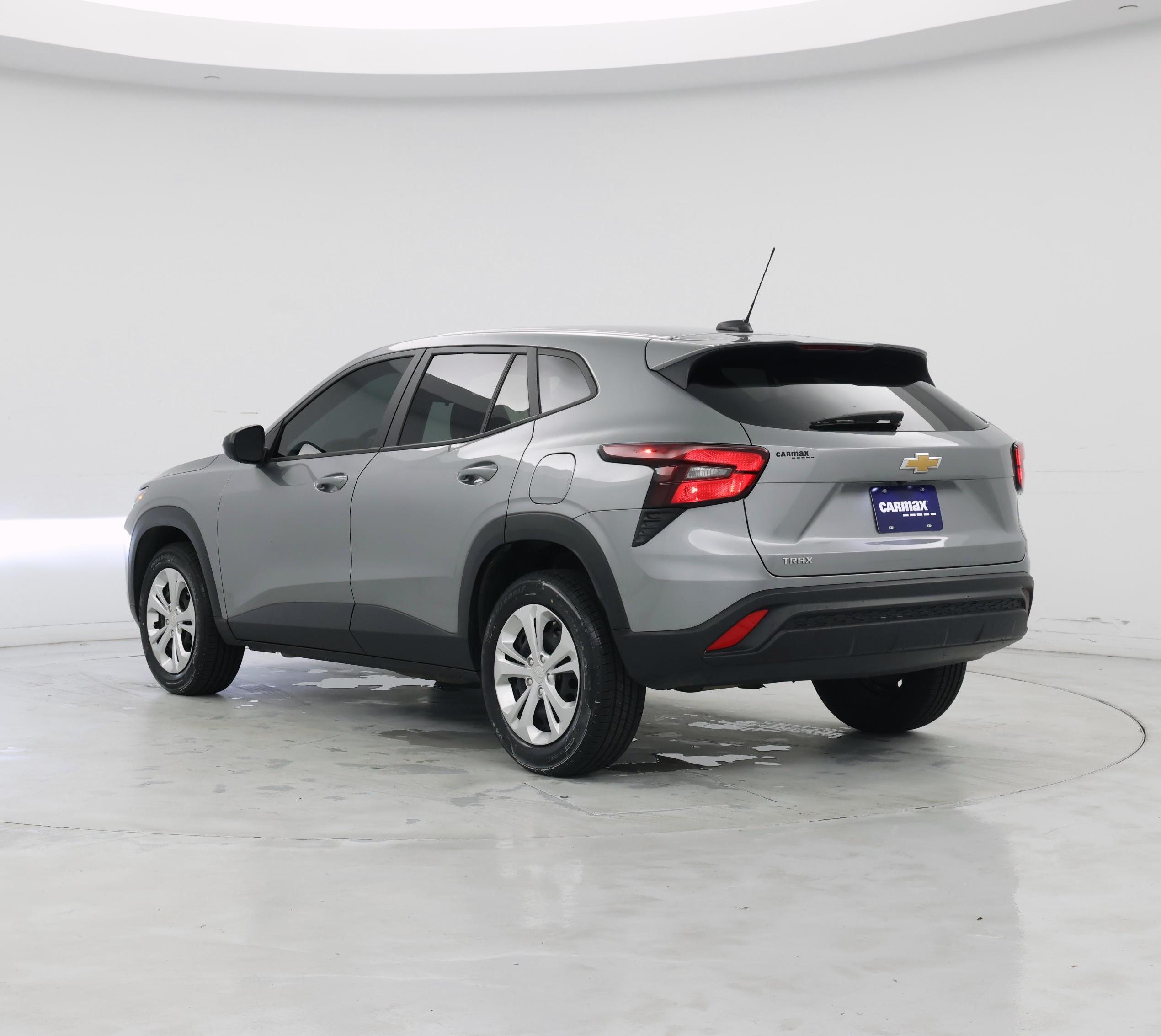 Thumbnail: 2024 Chevrolet Trax - 2
