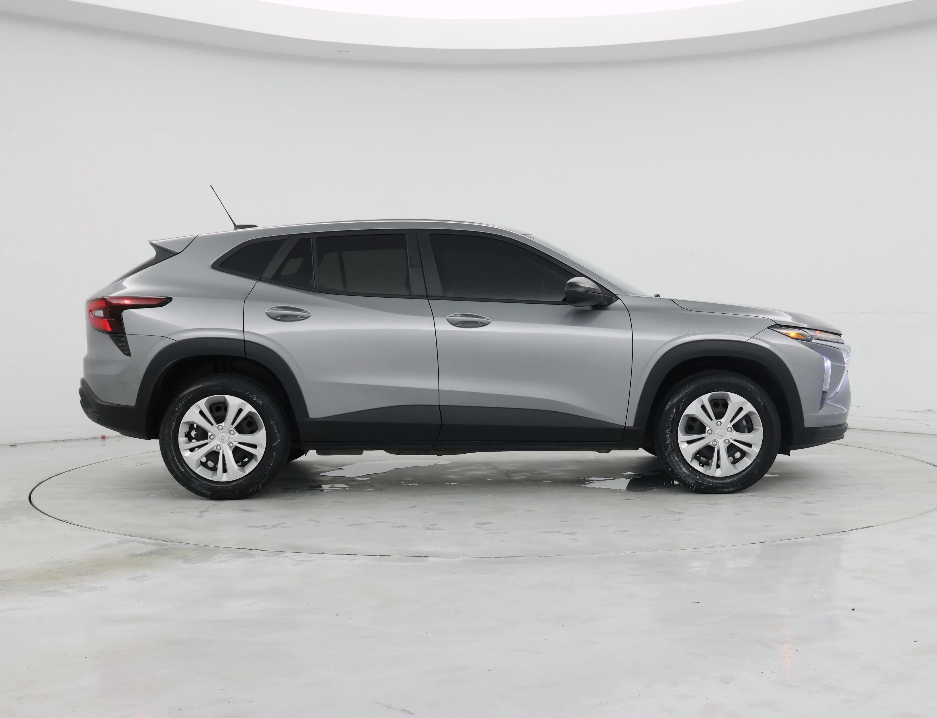 Thumbnail: 2024 Chevrolet Trax - 7