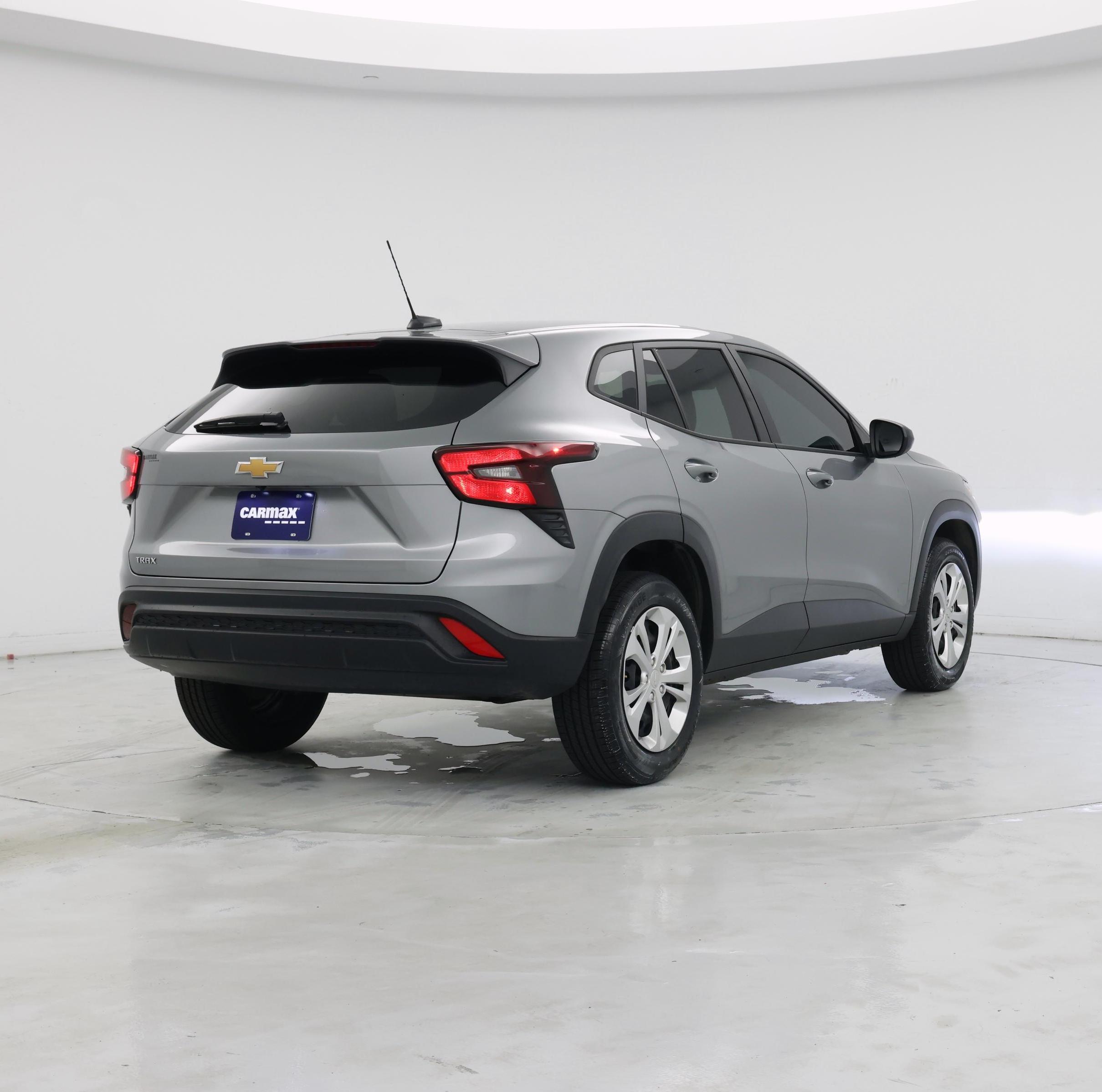 Thumbnail: 2024 Chevrolet Trax - 8