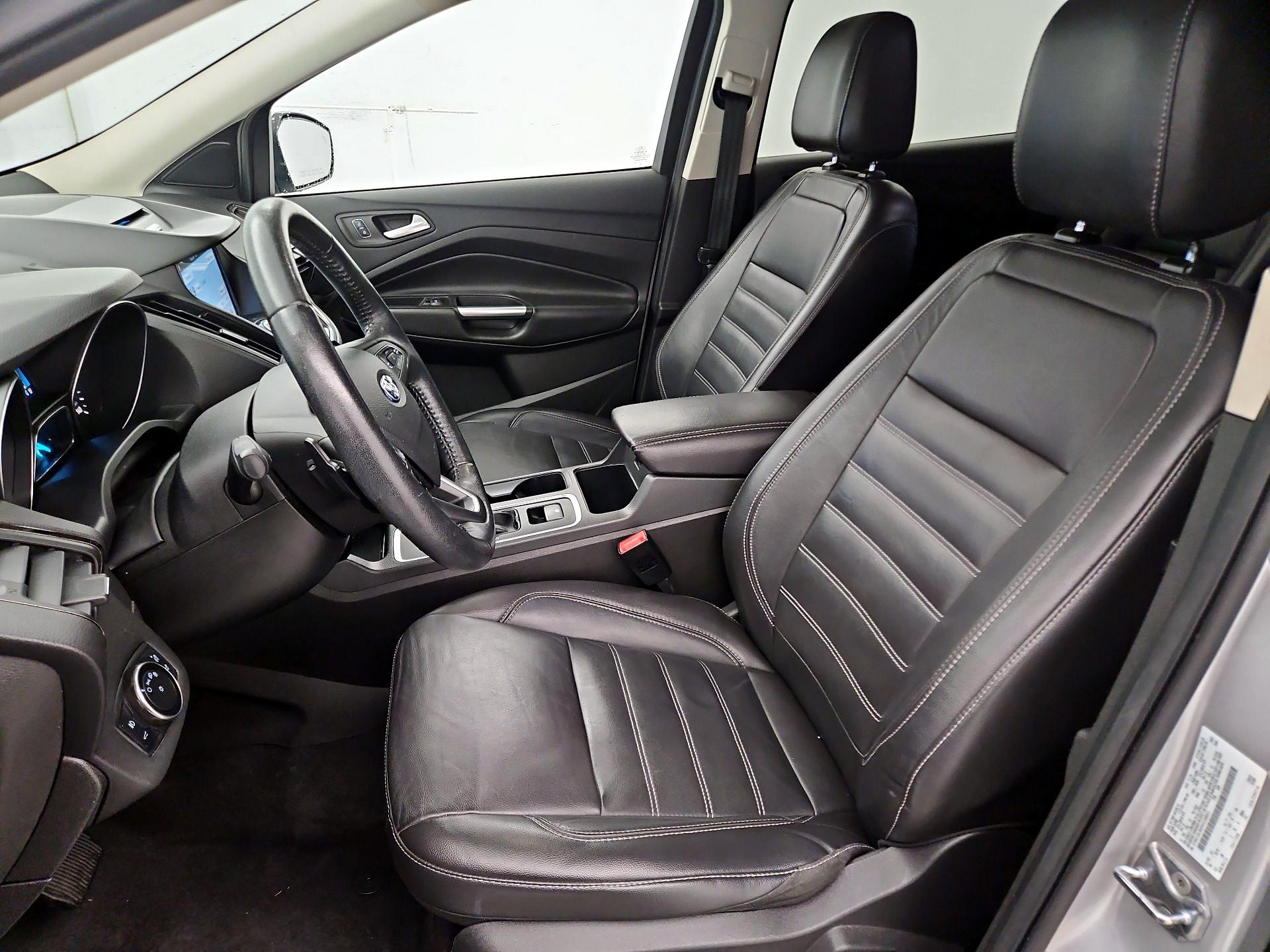 Thumbnail: 2017 Ford Escape - 11