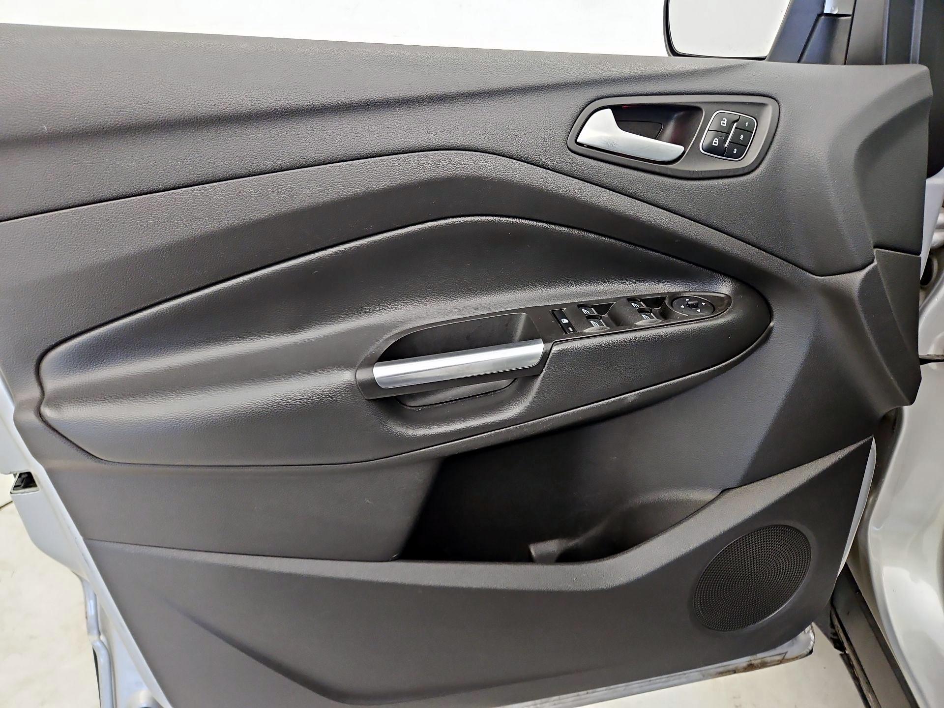 Thumbnail: 2017 Ford Escape - 12