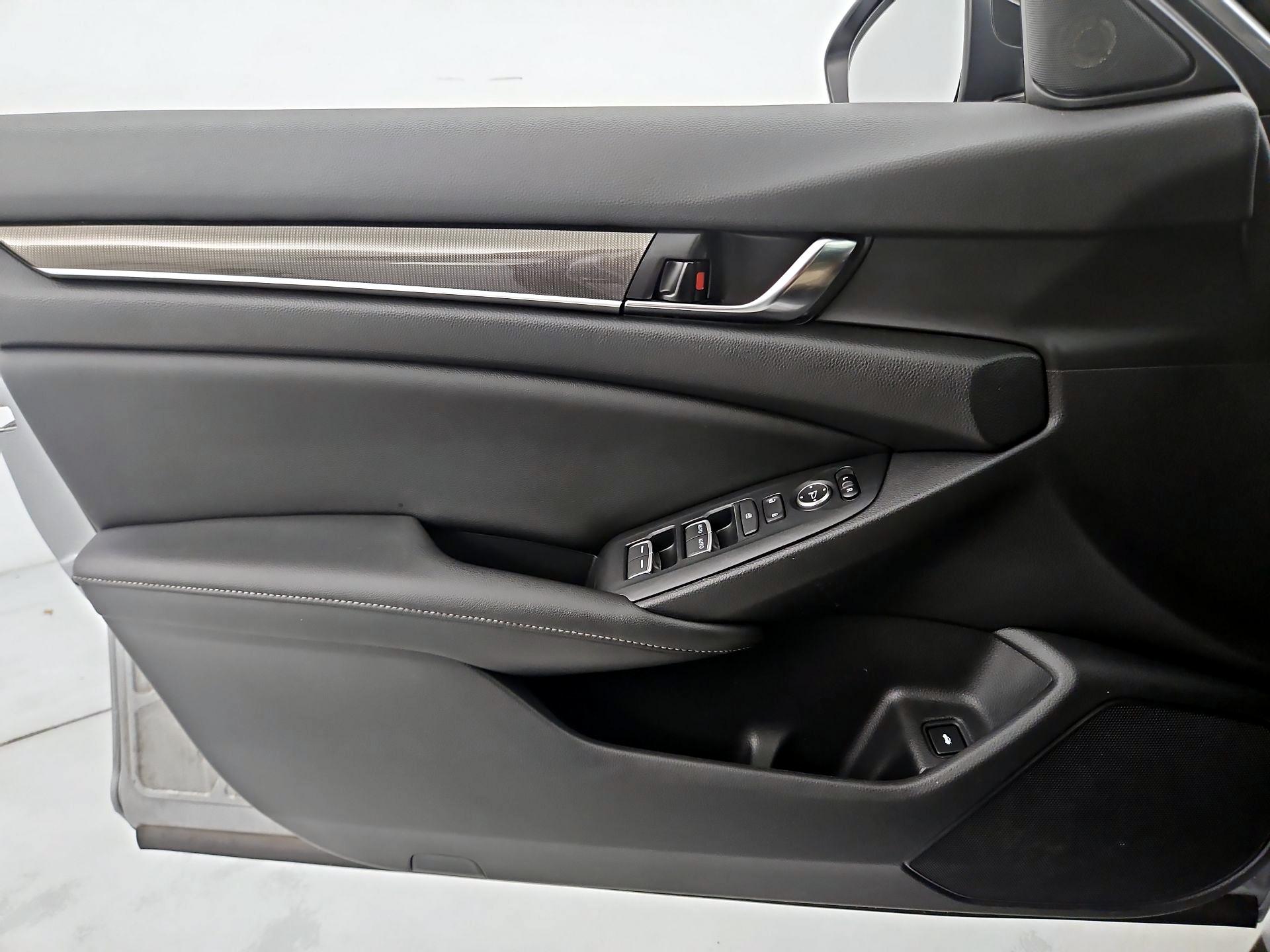 Thumbnail: 2022 Honda Accord - 12