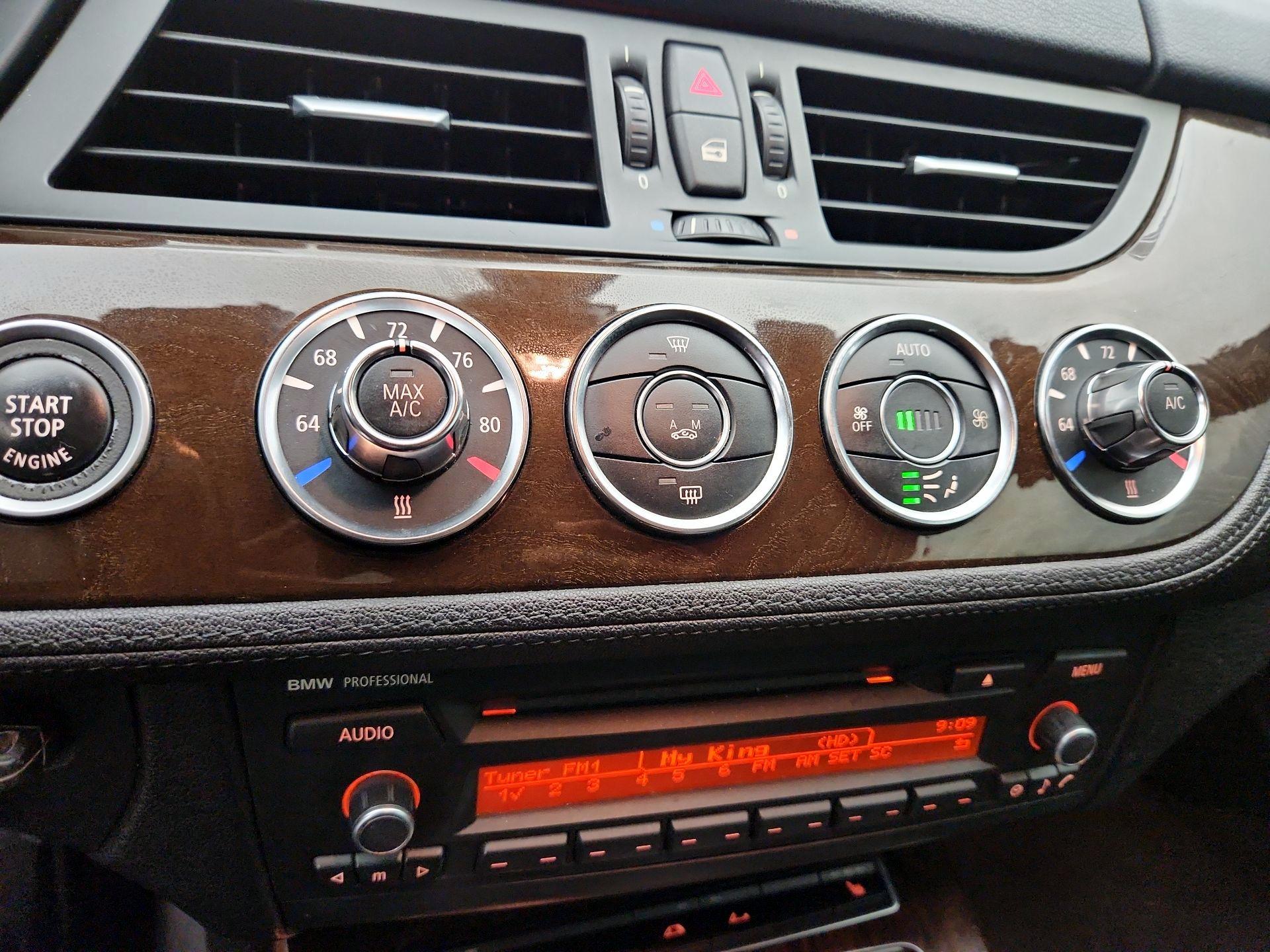 Thumbnail: 2013 BMW Z4 - 15