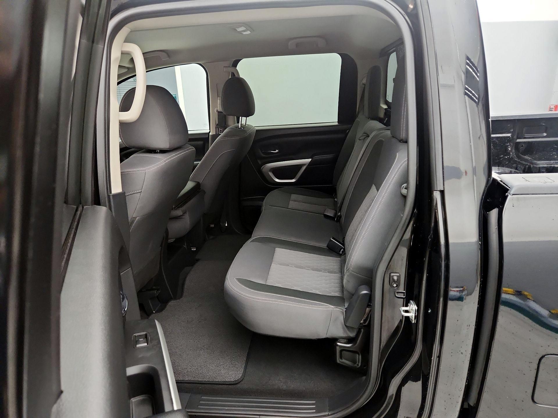 Thumbnail: 2022 Nissan Titan - 19