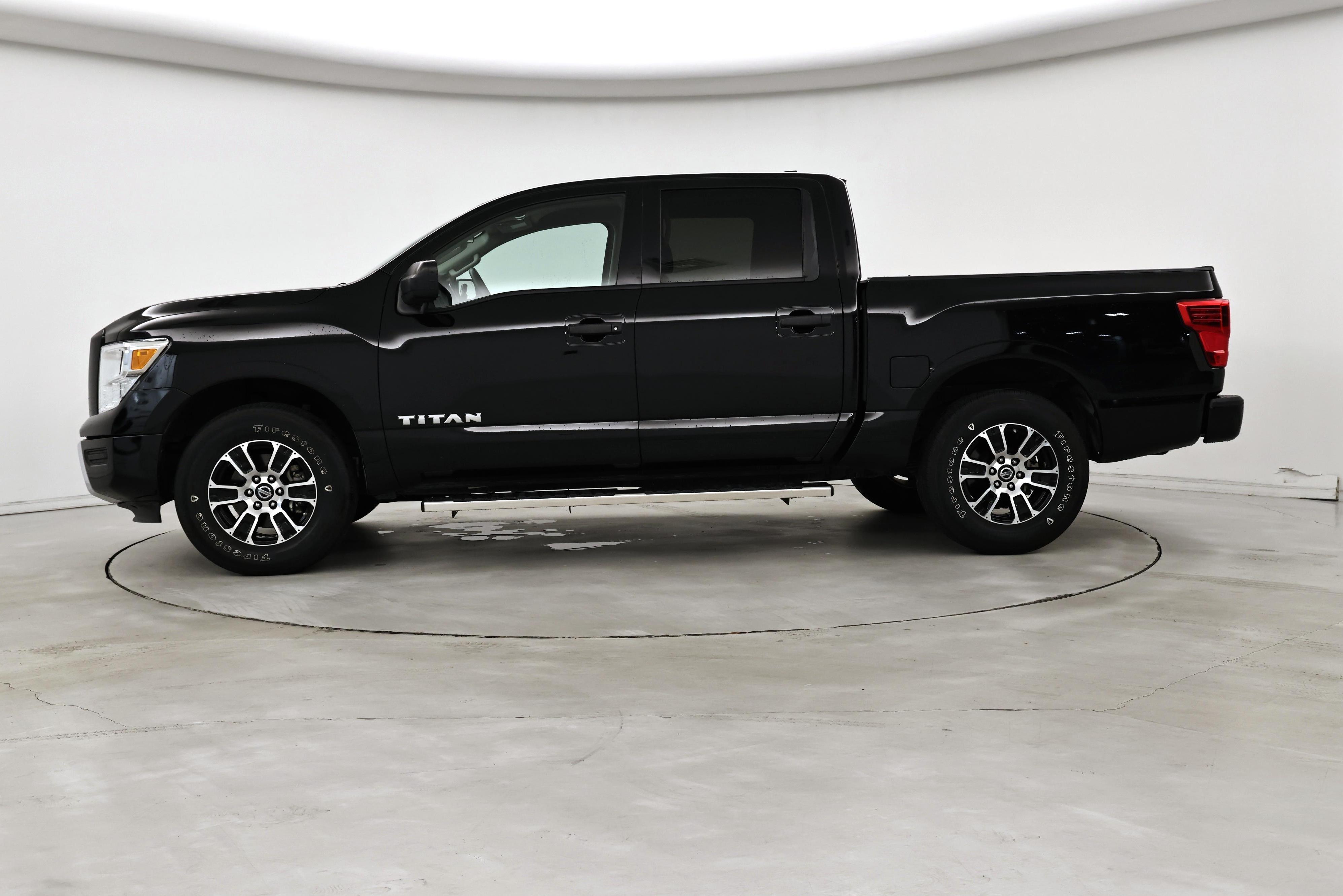 Thumbnail: 2022 Nissan Titan - 3