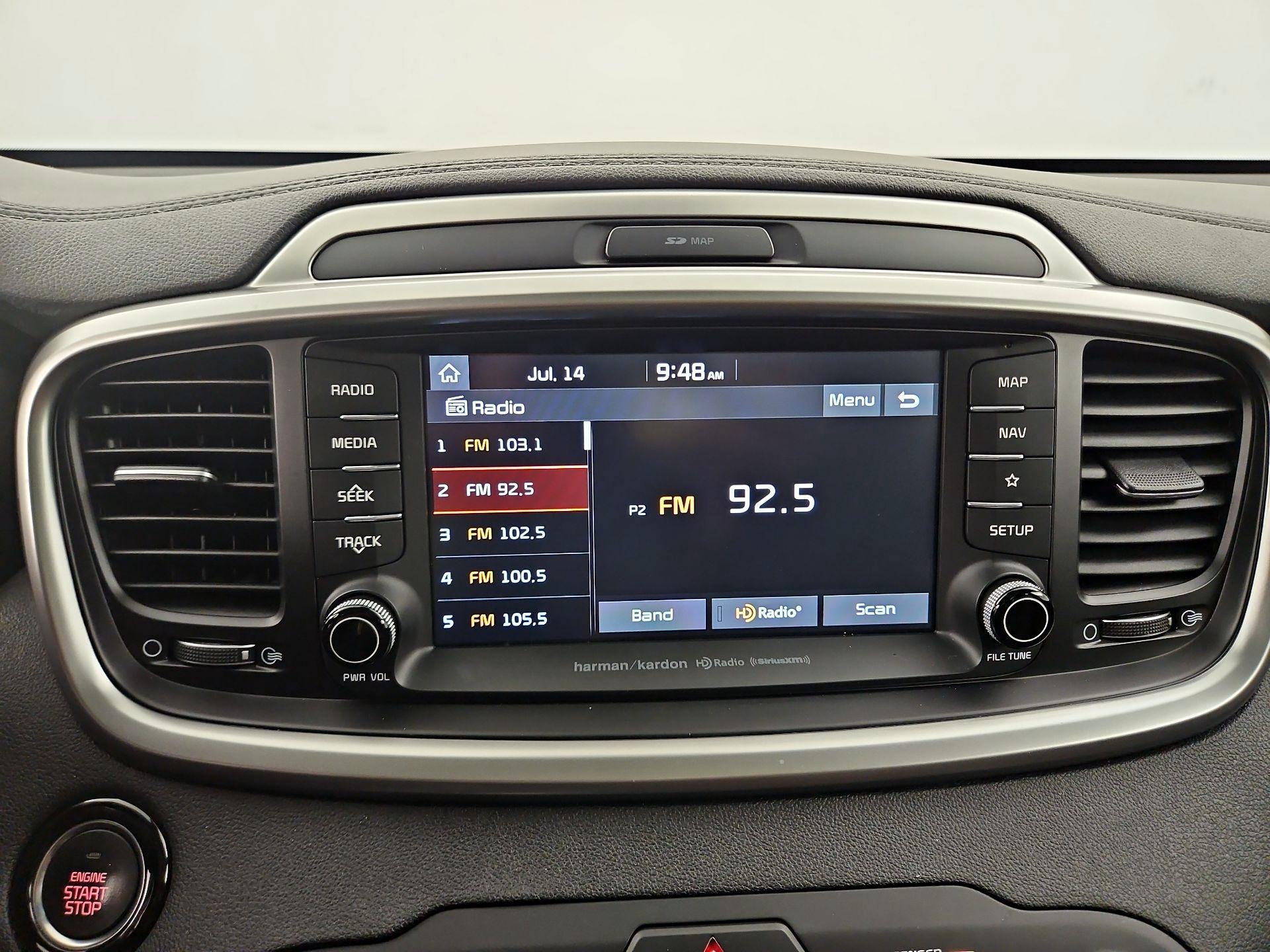 Thumbnail: 2019 Kia Sorento - 16