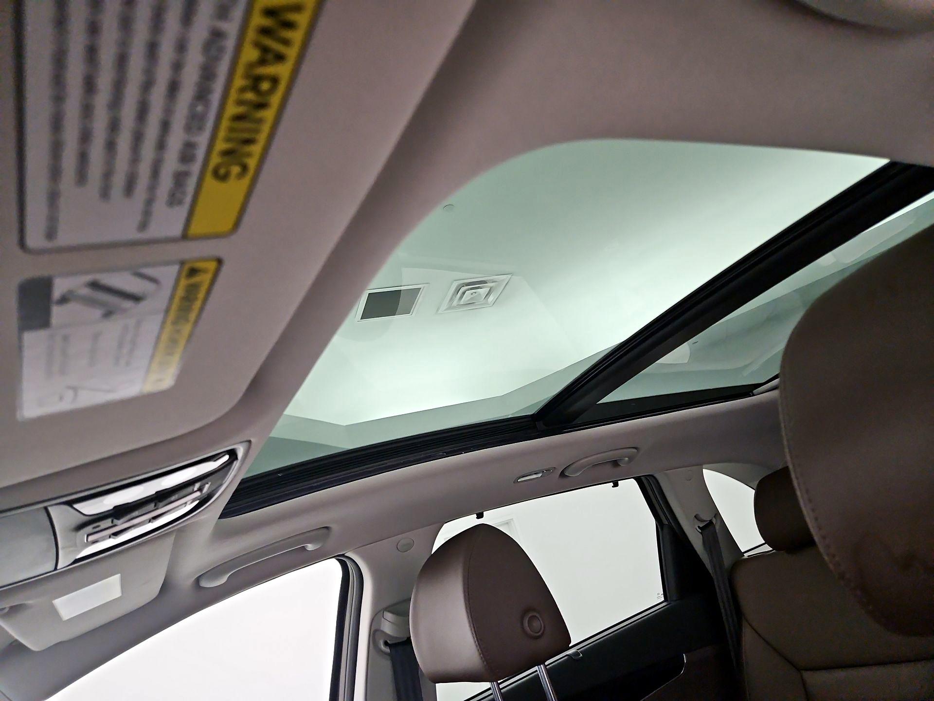 Thumbnail: 2019 Kia Sorento - 20