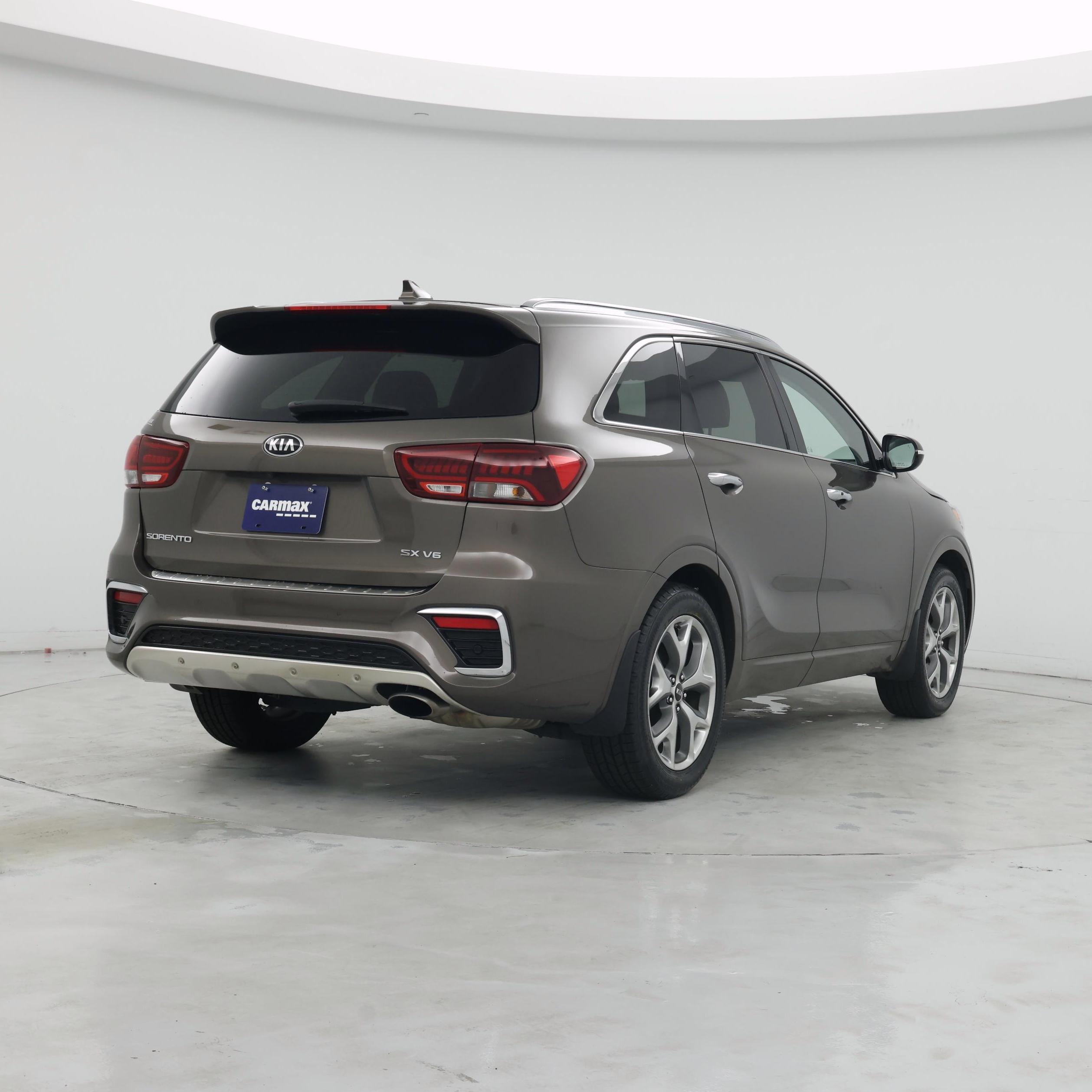 Thumbnail: 2019 Kia Sorento - 8