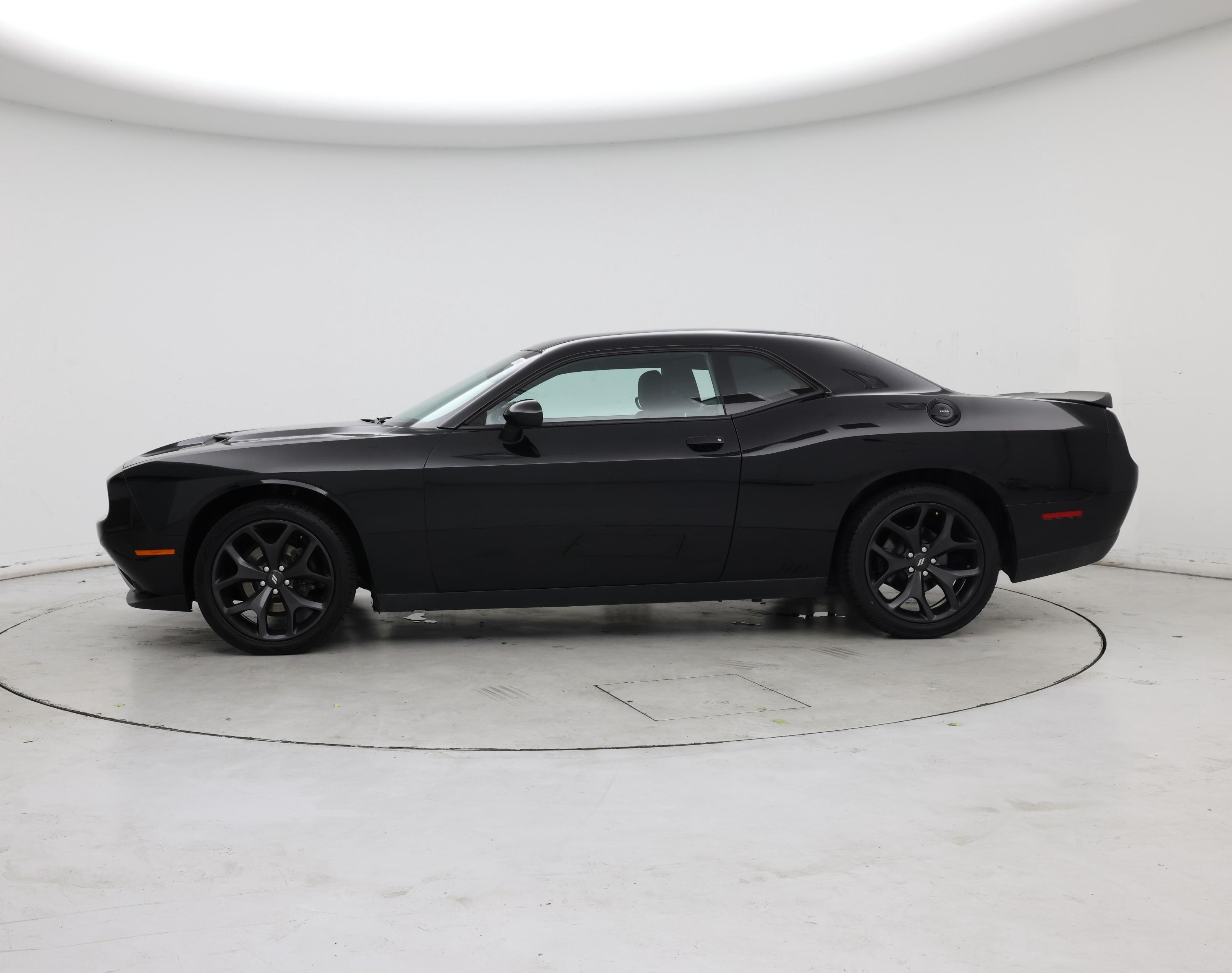 Thumbnail: 2020 Dodge Challenger - 3