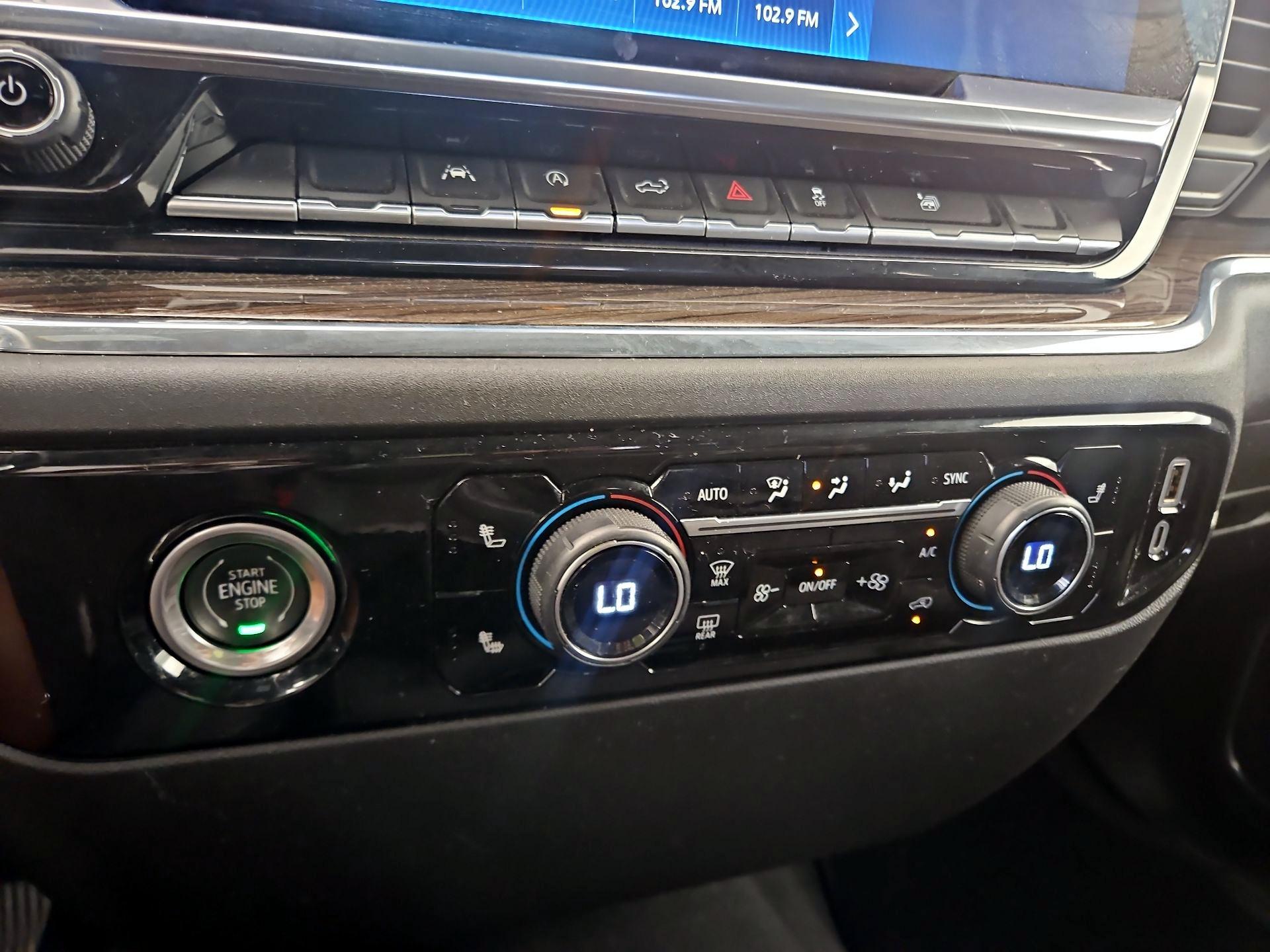Thumbnail: 2023 Chevrolet Silverado 1500 - 17