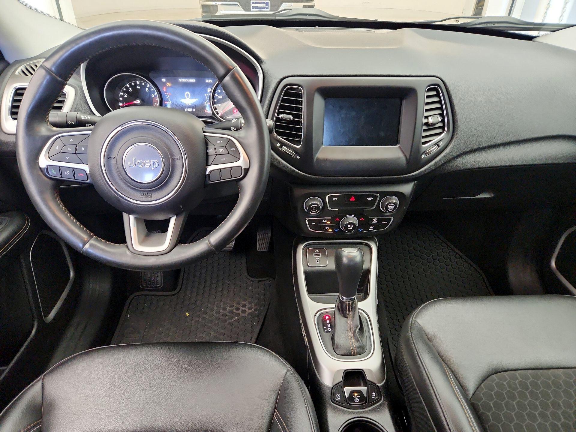Thumbnail: 2018 Jeep Compass - 9