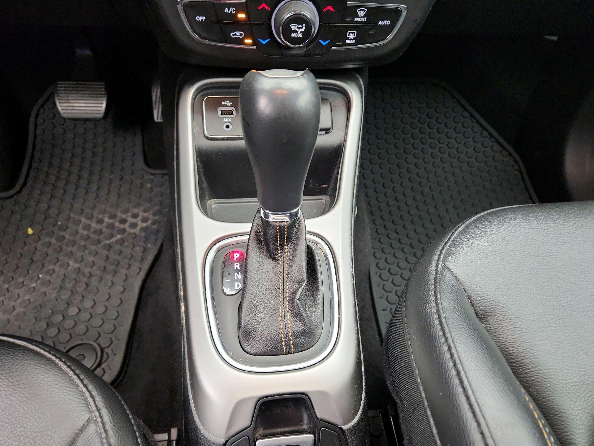 Thumbnail: 2018 Jeep Compass - 17