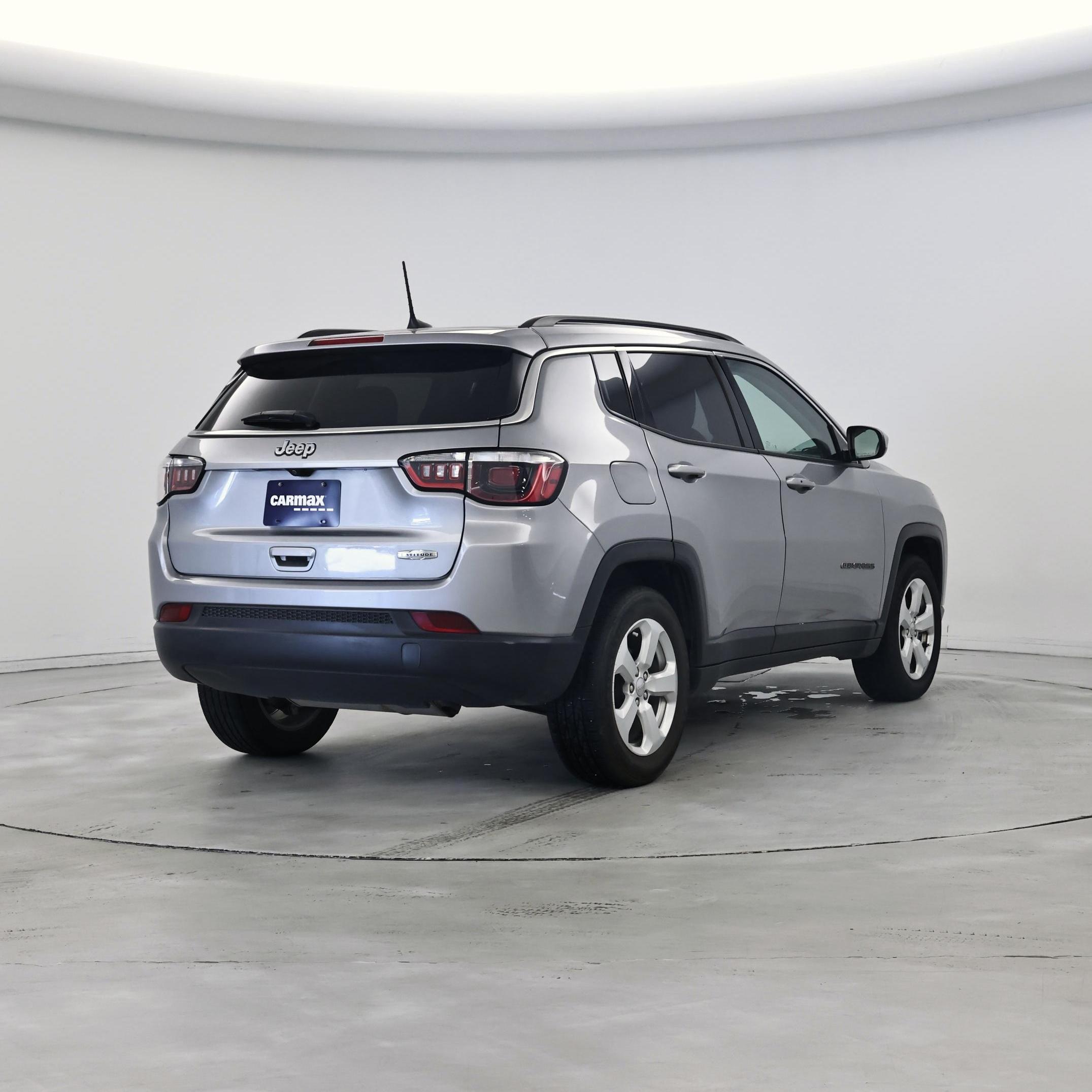 Thumbnail: 2018 Jeep Compass - 8