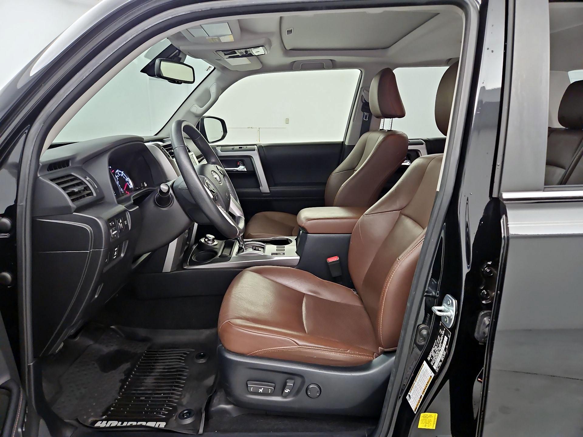 Thumbnail: 2020 Toyota 4Runner - 11