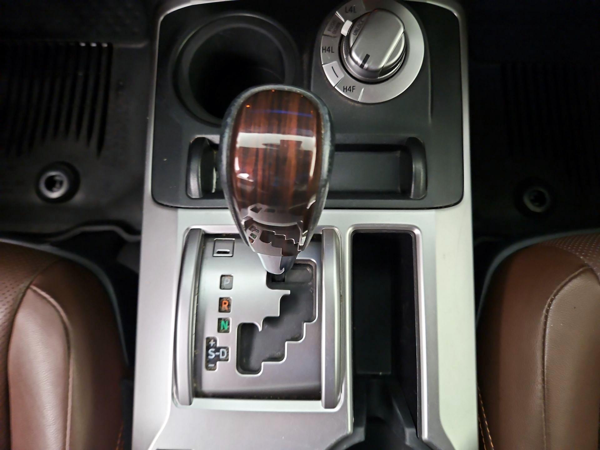 Thumbnail: 2020 Toyota 4Runner - 18