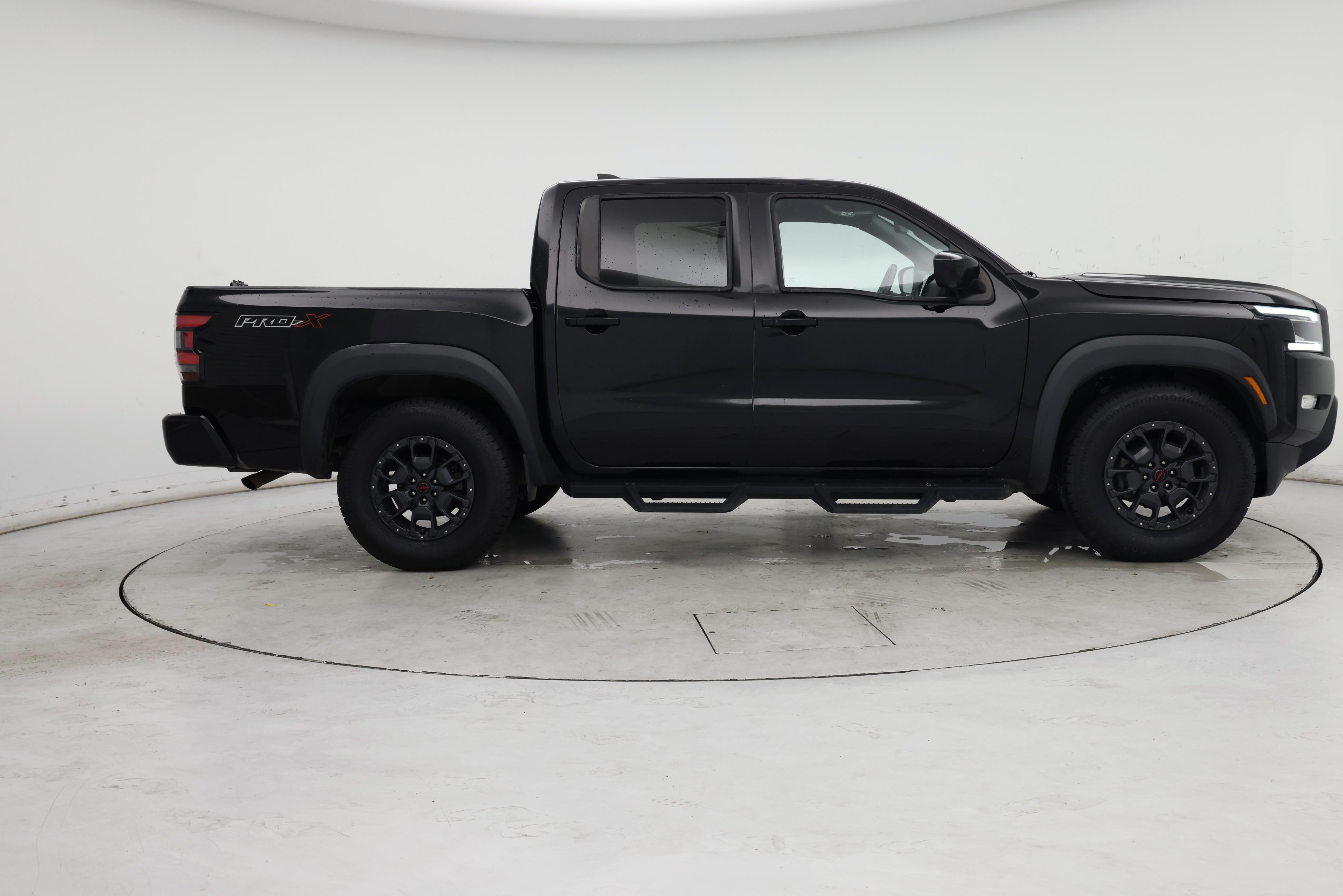 Thumbnail: 2022 Nissan Frontier - 7