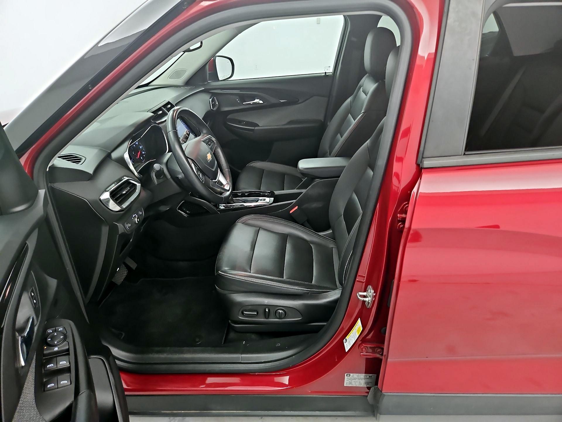 Thumbnail: 2021 Chevrolet TrailBlazer - 11