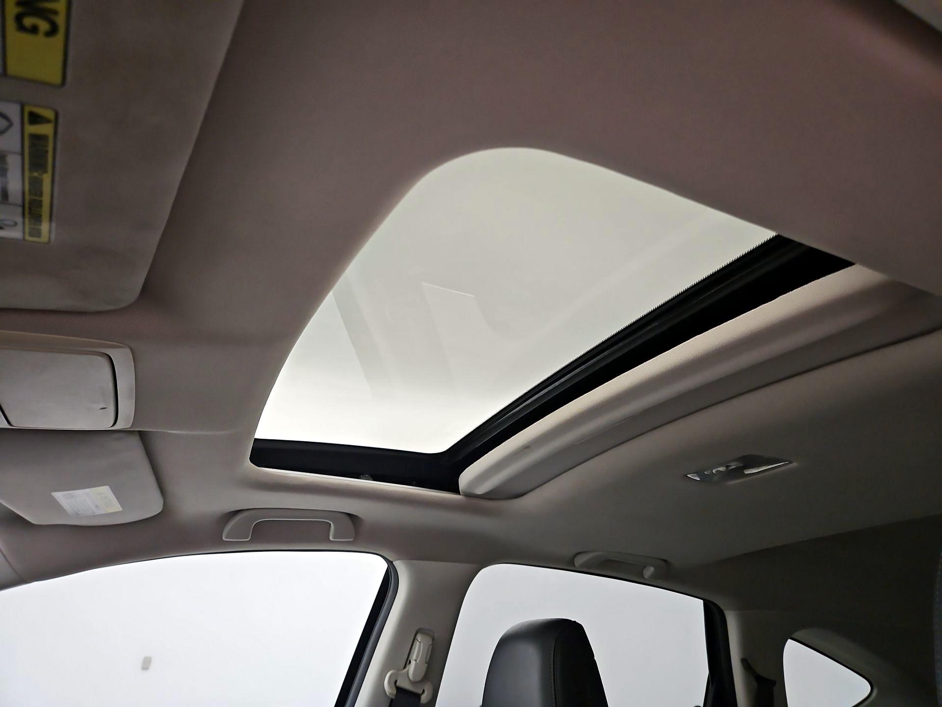 Thumbnail: 2015 Honda CR-V - 18