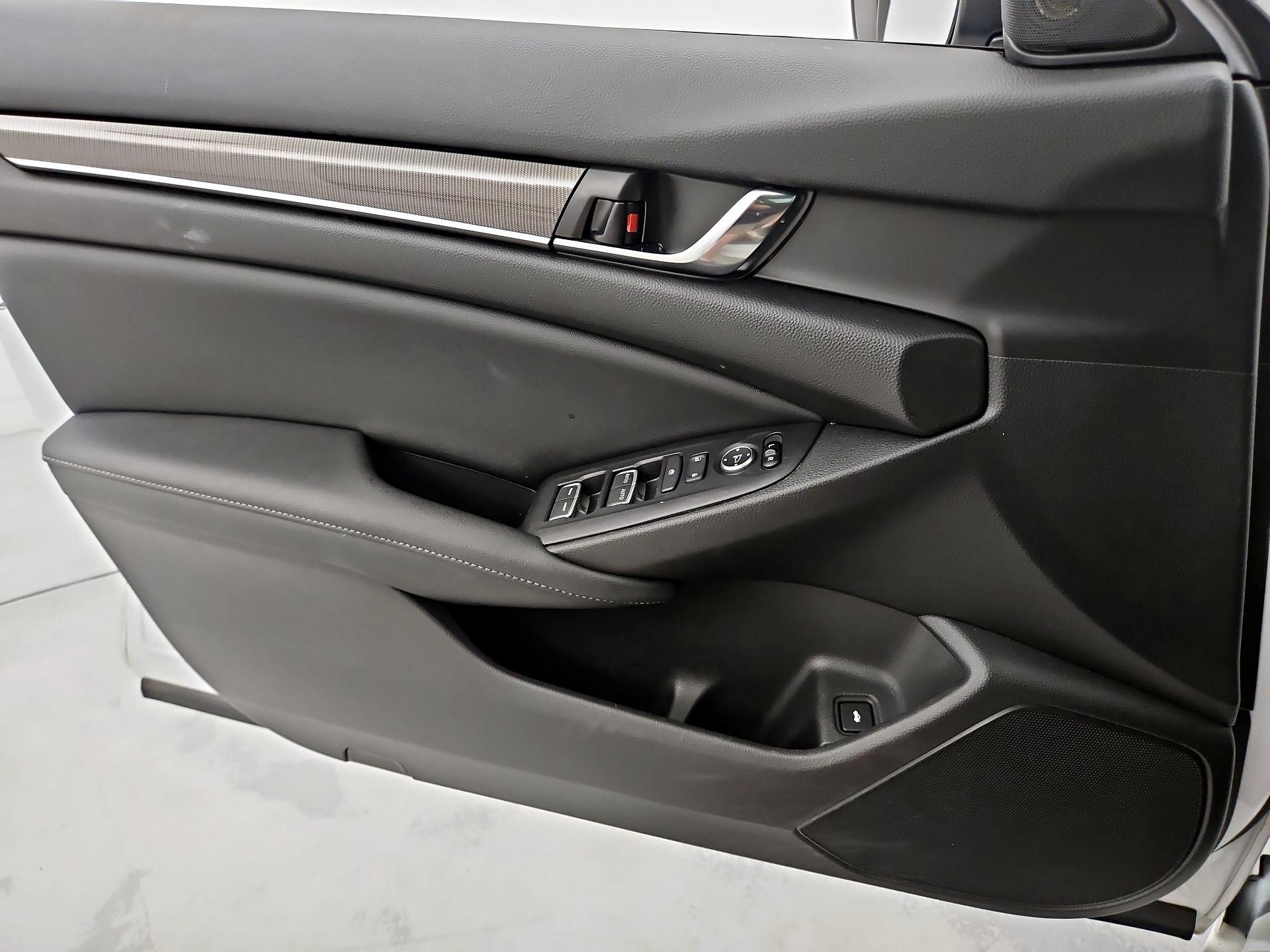Thumbnail: 2021 Honda Accord - 12
