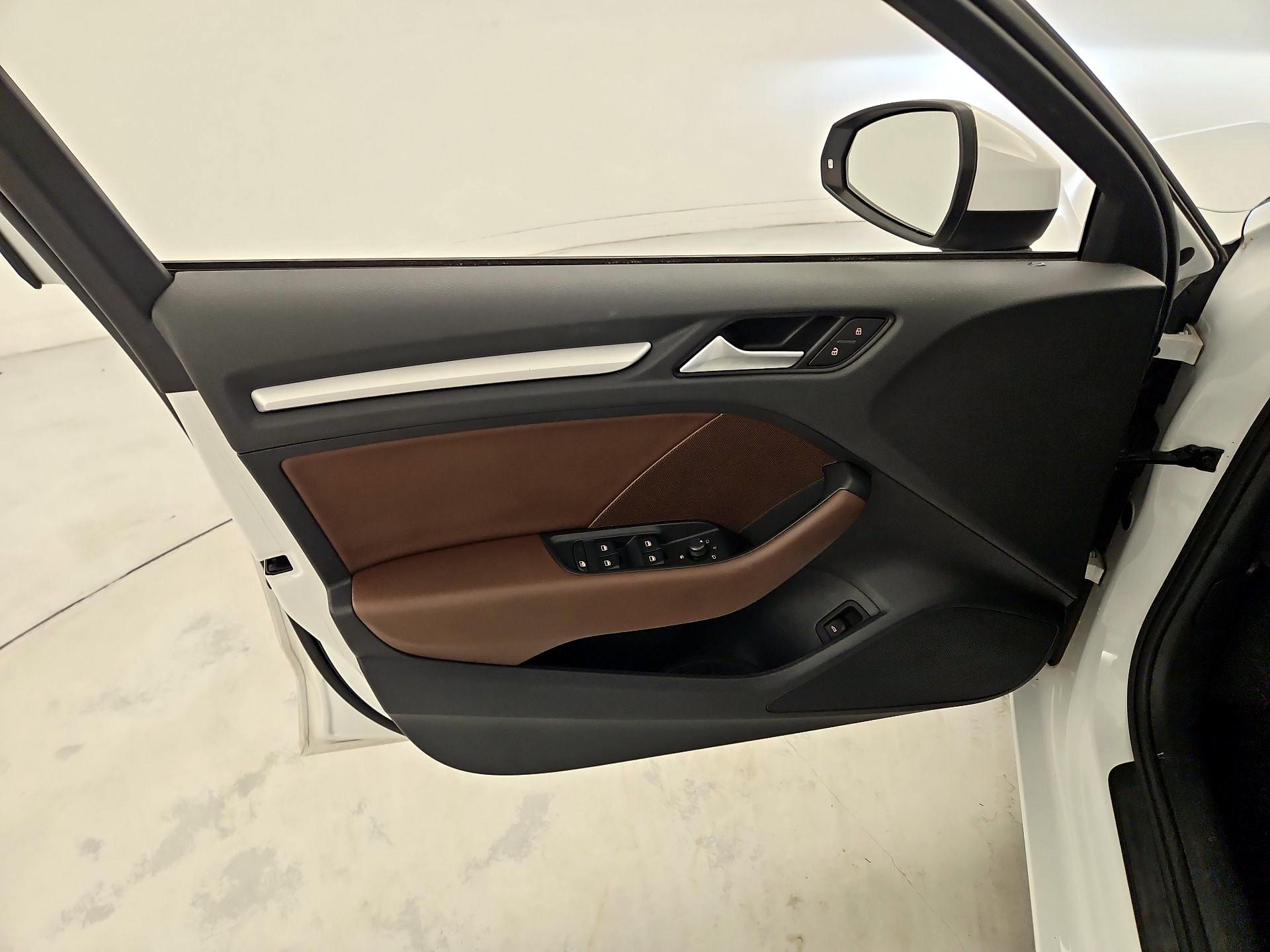 Thumbnail: 2015 Audi A3 - 12