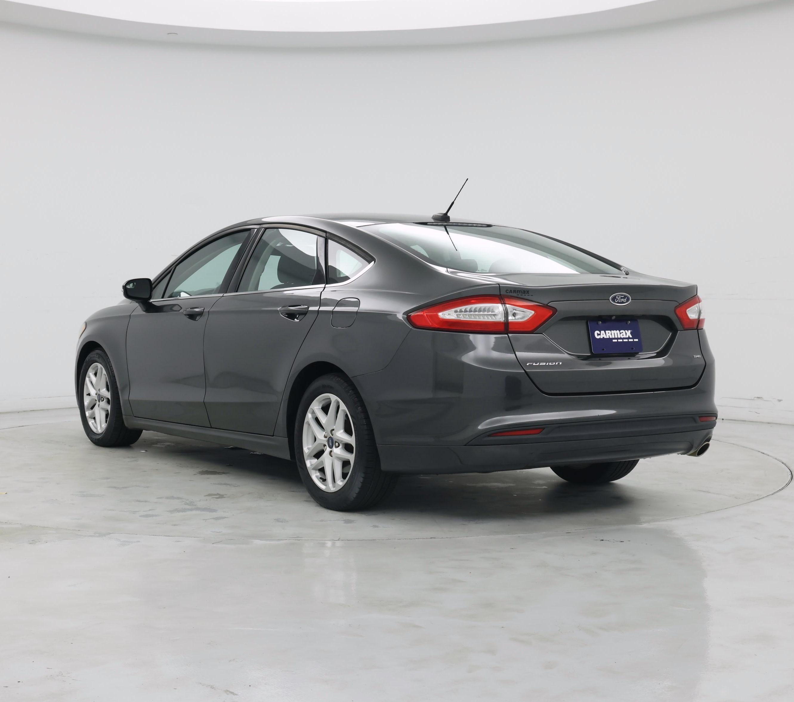 Thumbnail: 2016 Ford Fusion - 2