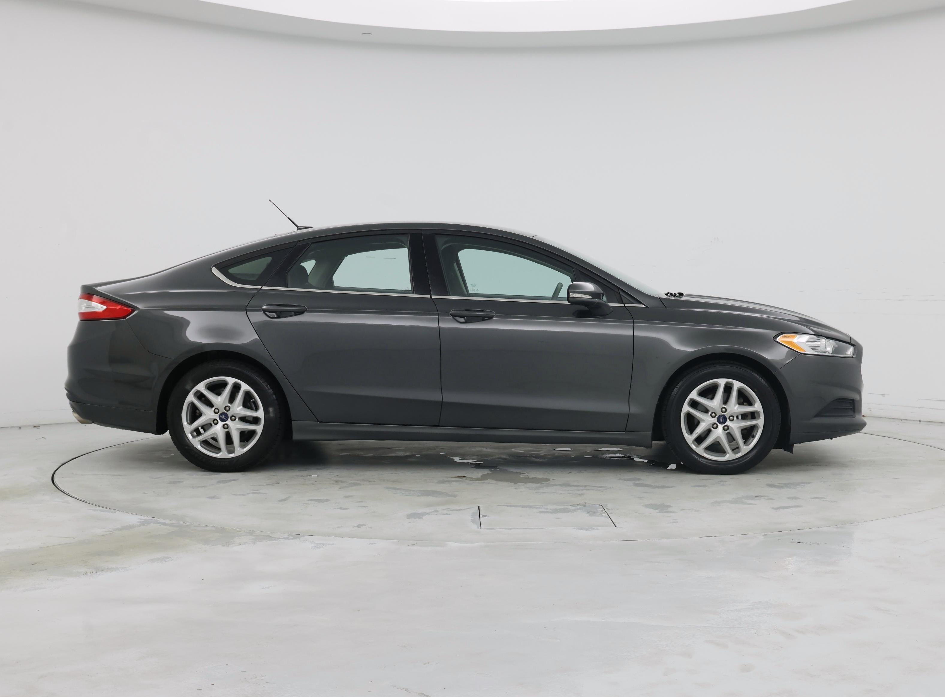 Thumbnail: 2016 Ford Fusion - 7