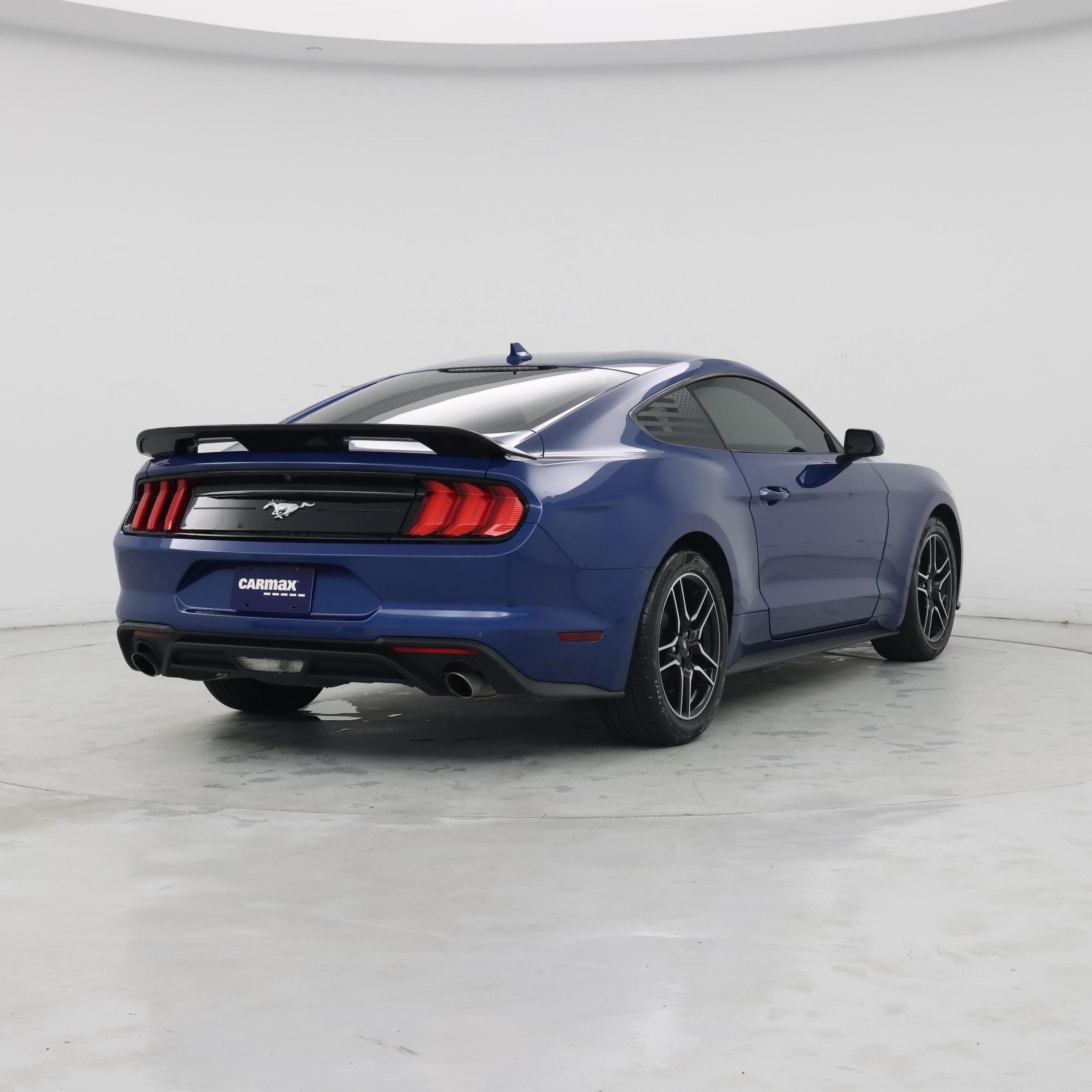 Thumbnail: 2022 Ford Mustang - 8