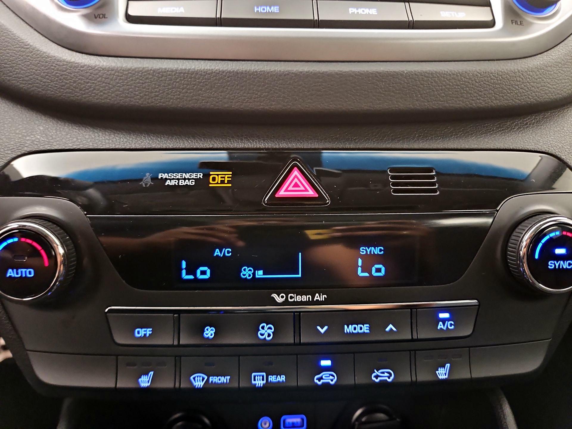 Thumbnail: 2018 Hyundai Tucson - 16
